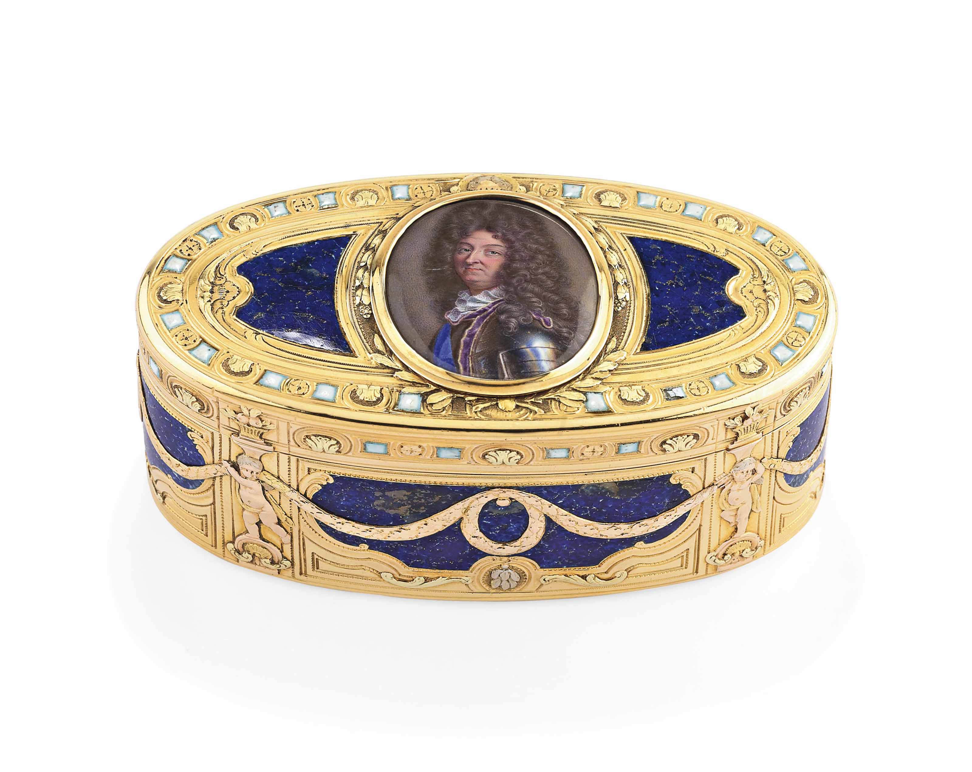 A SPANISH COLONIAL GOLD SNUFF-BOX , CIRCA 1730 | Christie's