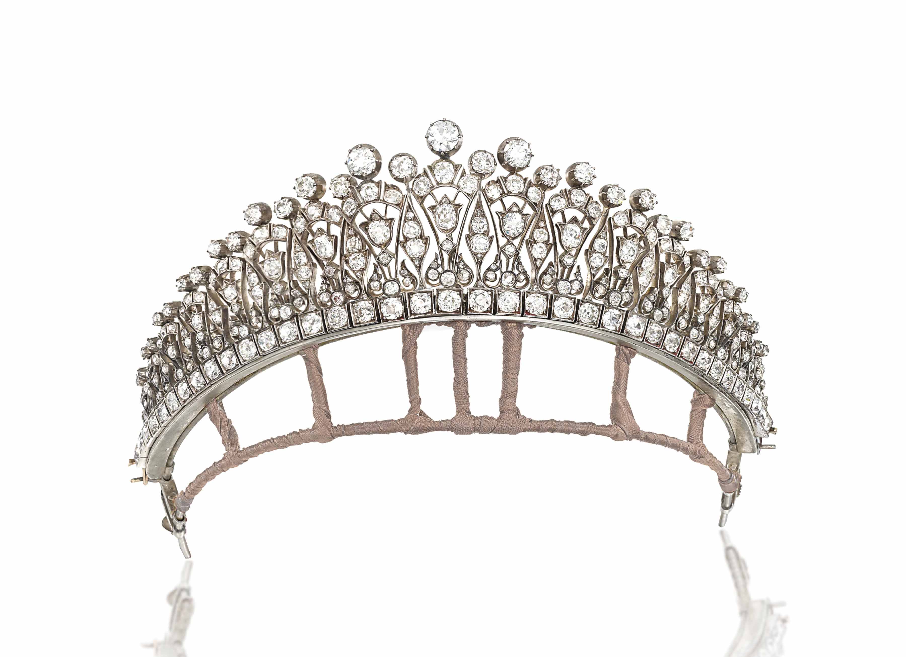 A LATE 19TH CENTURY DIAMOND TIARA Christie's