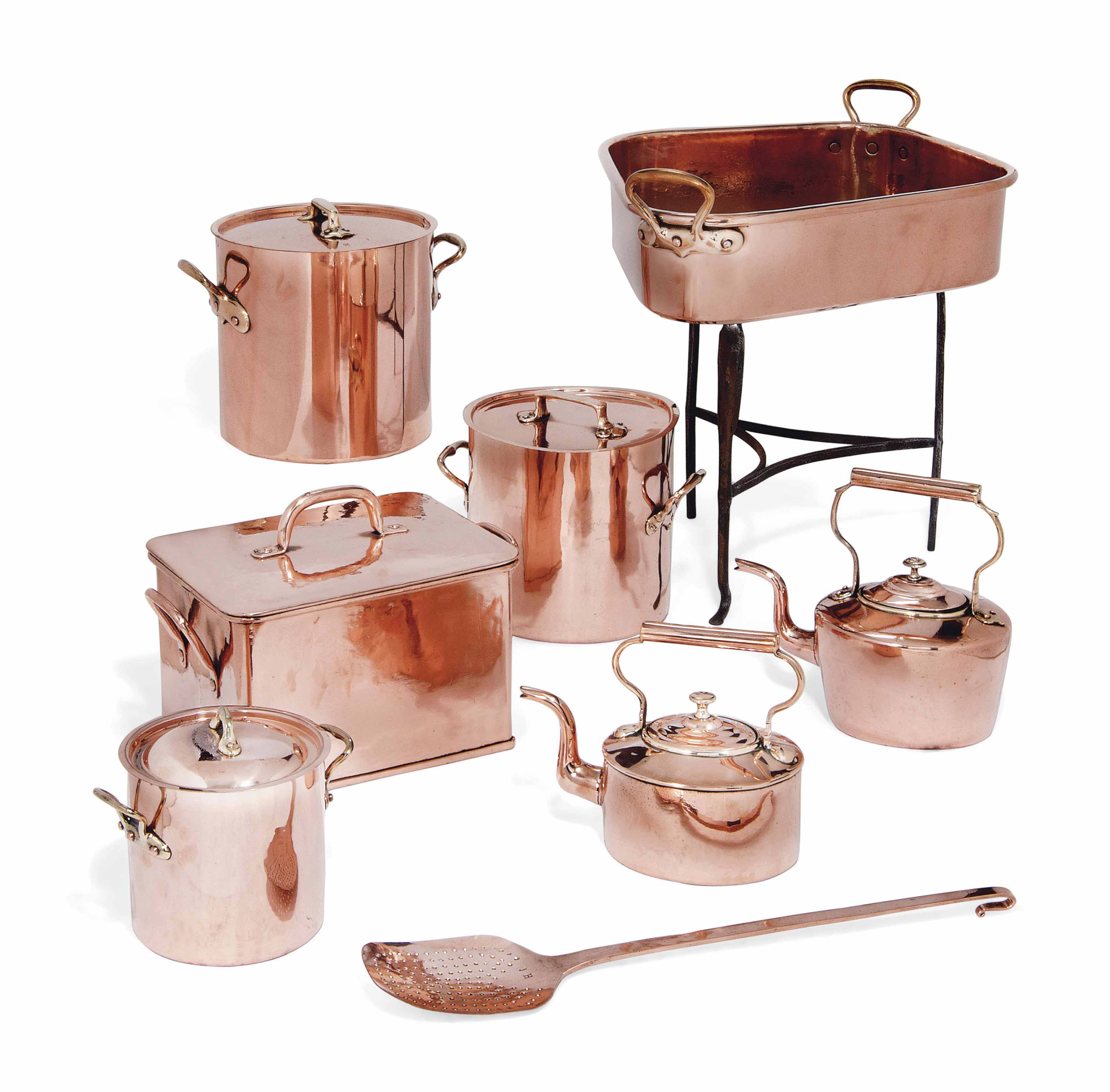 A SMALL ENGLISH COPPER BATTERIEDECUISINE , LATE 19TH CENTURY Christie's