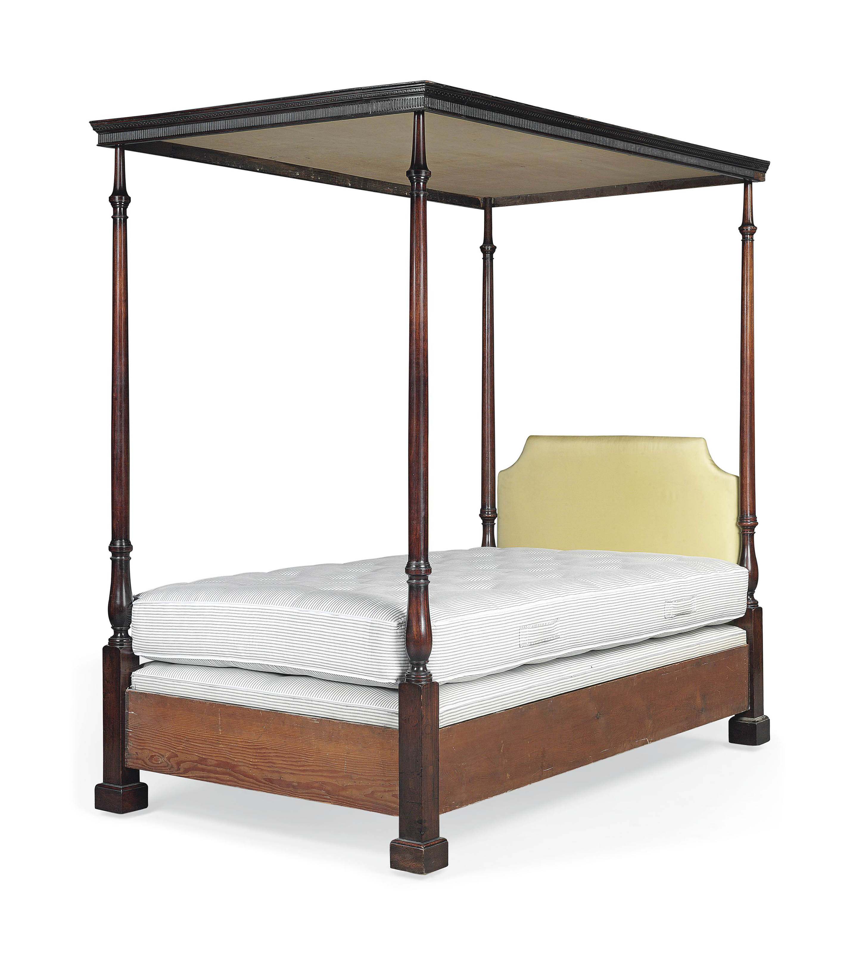 AN ENGLISH MAHOGANY TESTER BED , LATE 18TH EARLY 19TH CENTURY Christie's