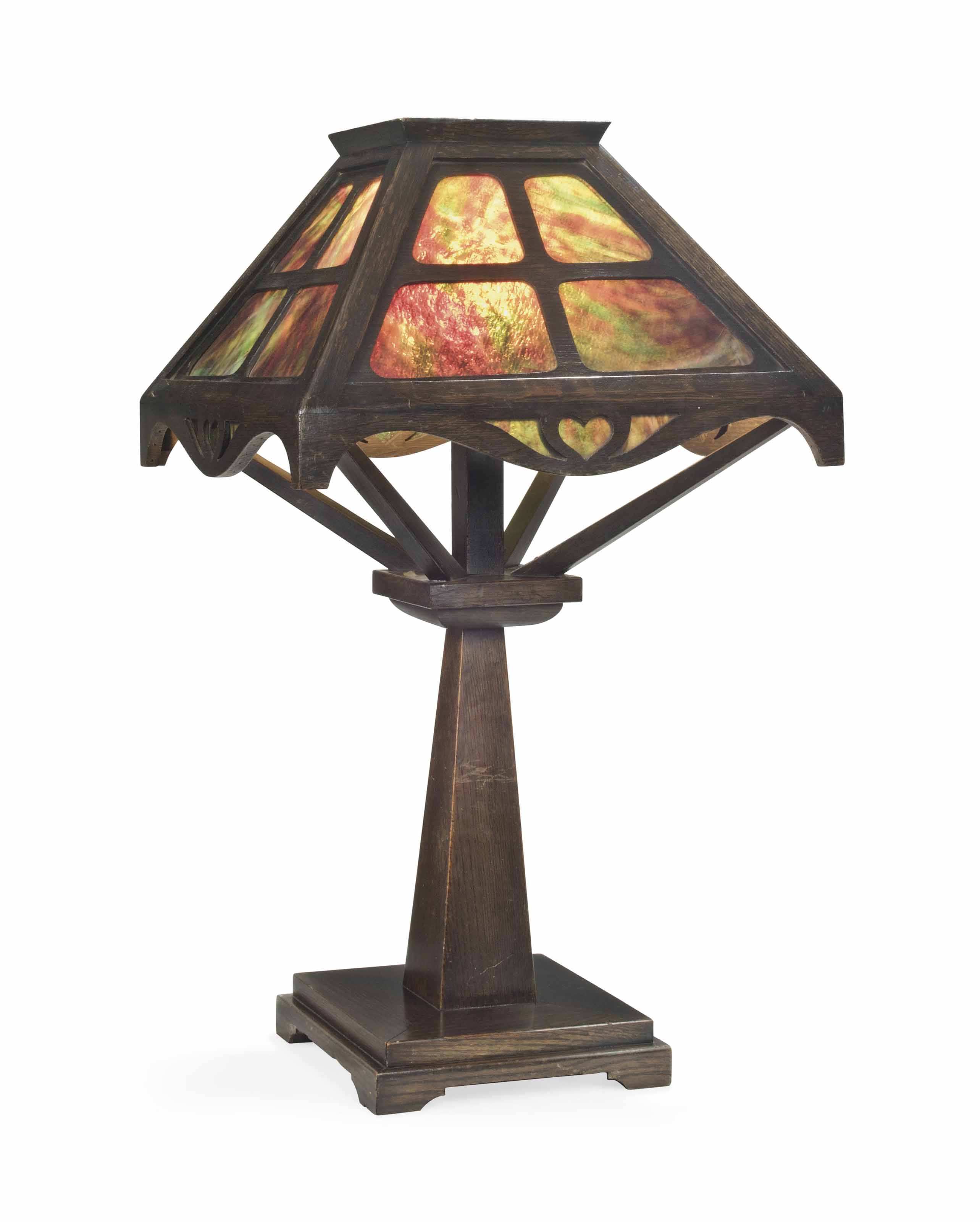 AN AMERICAN 'MISSION' STYLE OAK AND GLASS TABLE LAMP , EARLY 20TH