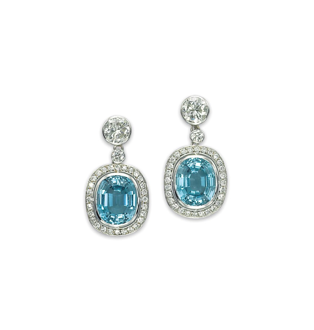 A PAIR OF AQUAMARINE AND DIAMOND EARRINGS