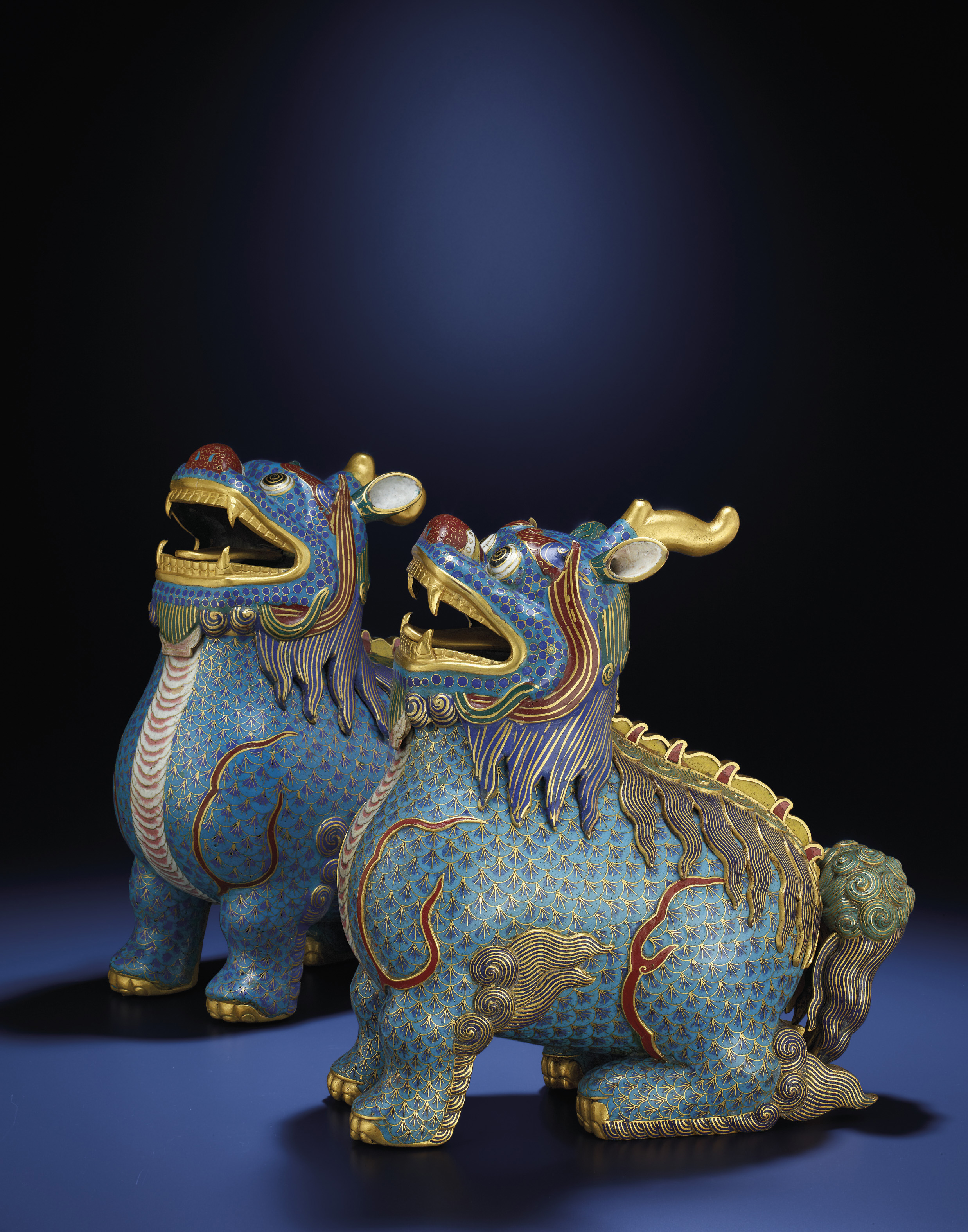 A LARGE PAIR OF CLOISONNE ENAMEL 'HUNDRED DEER' VASES, ZUN
