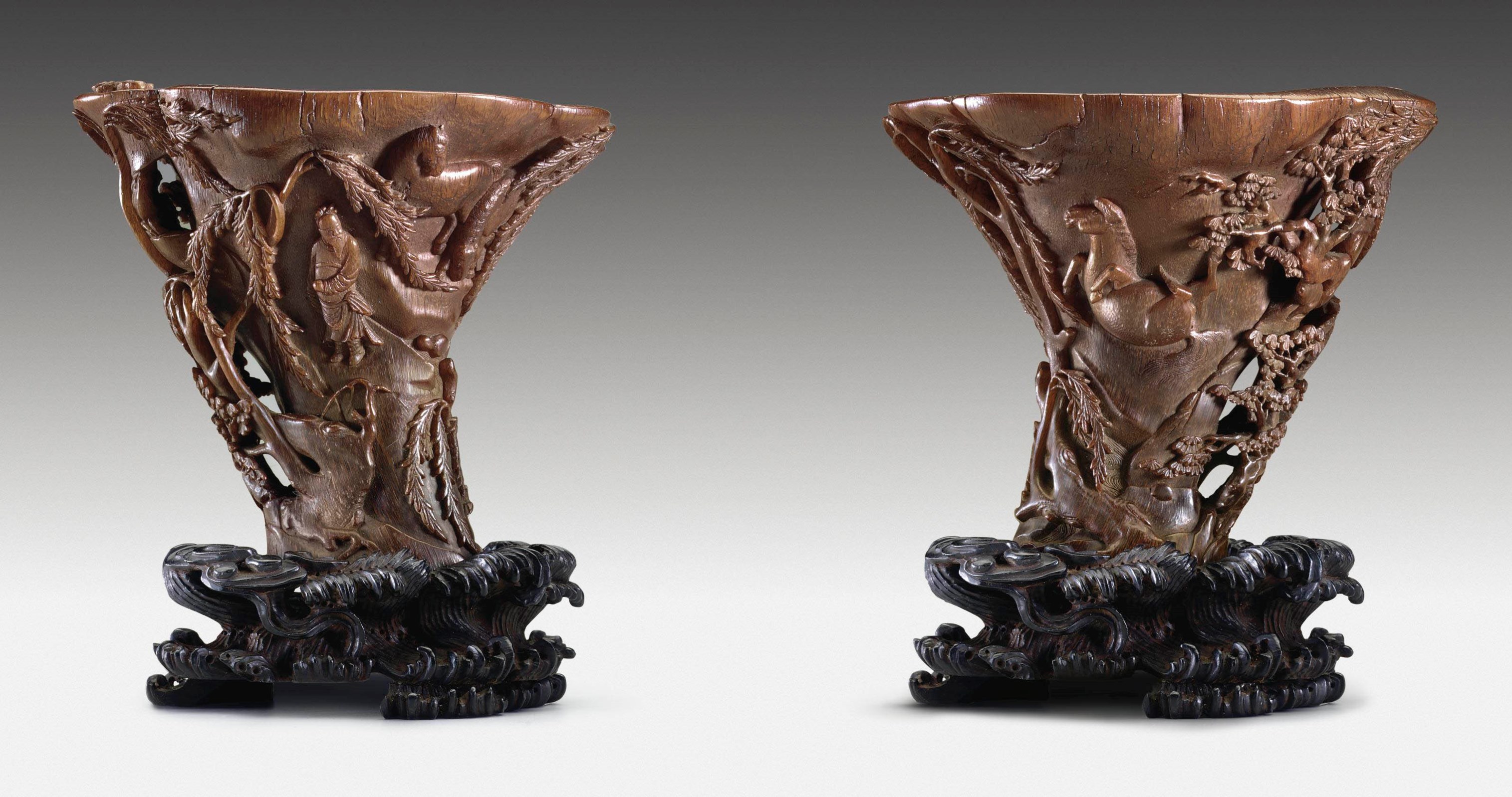 A RARE LARGE RHINOCEROS HORN CUP