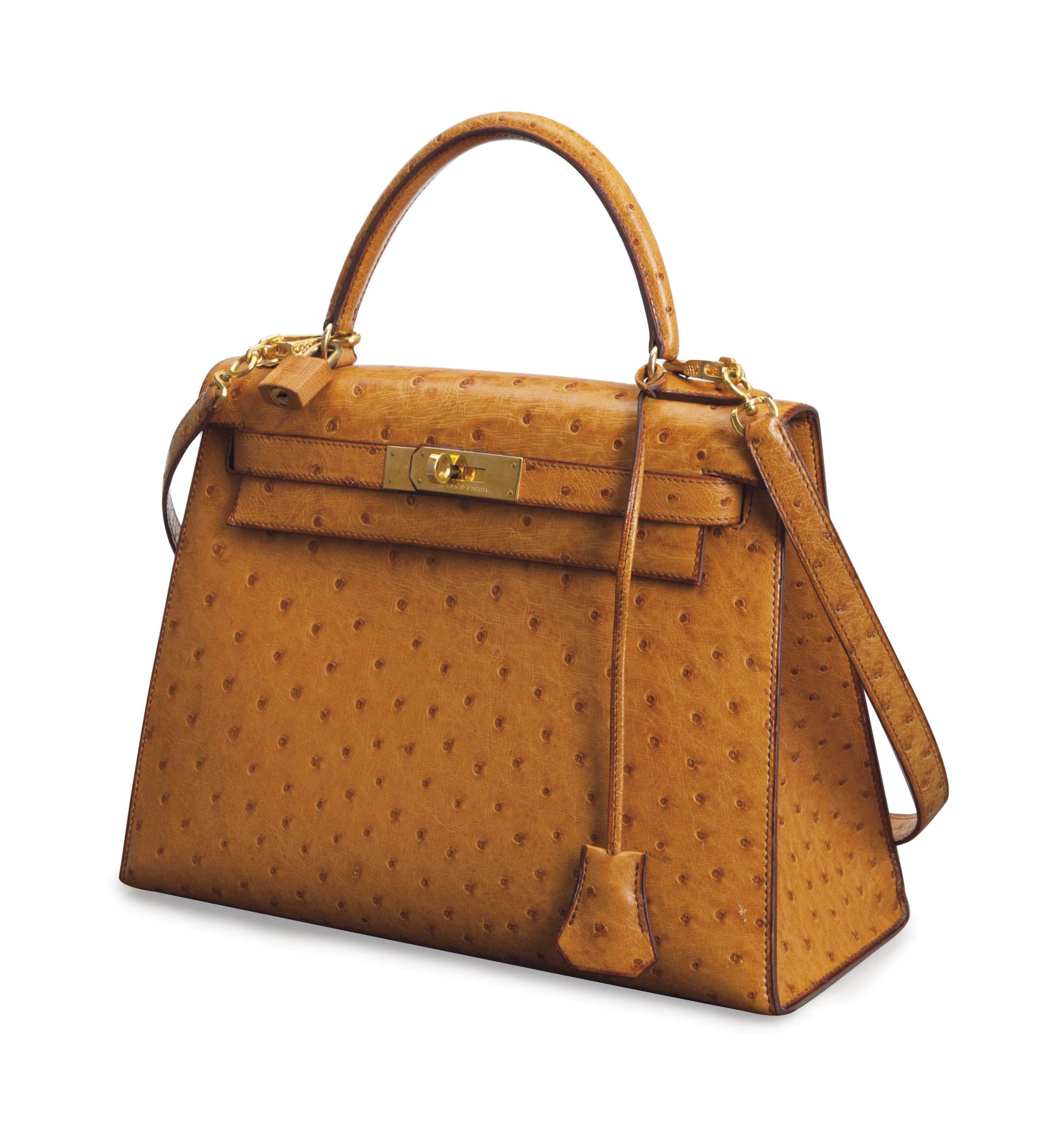 A GREEN OSTRICH KELLY BAG HERMES CIRCA 1990 Christie s