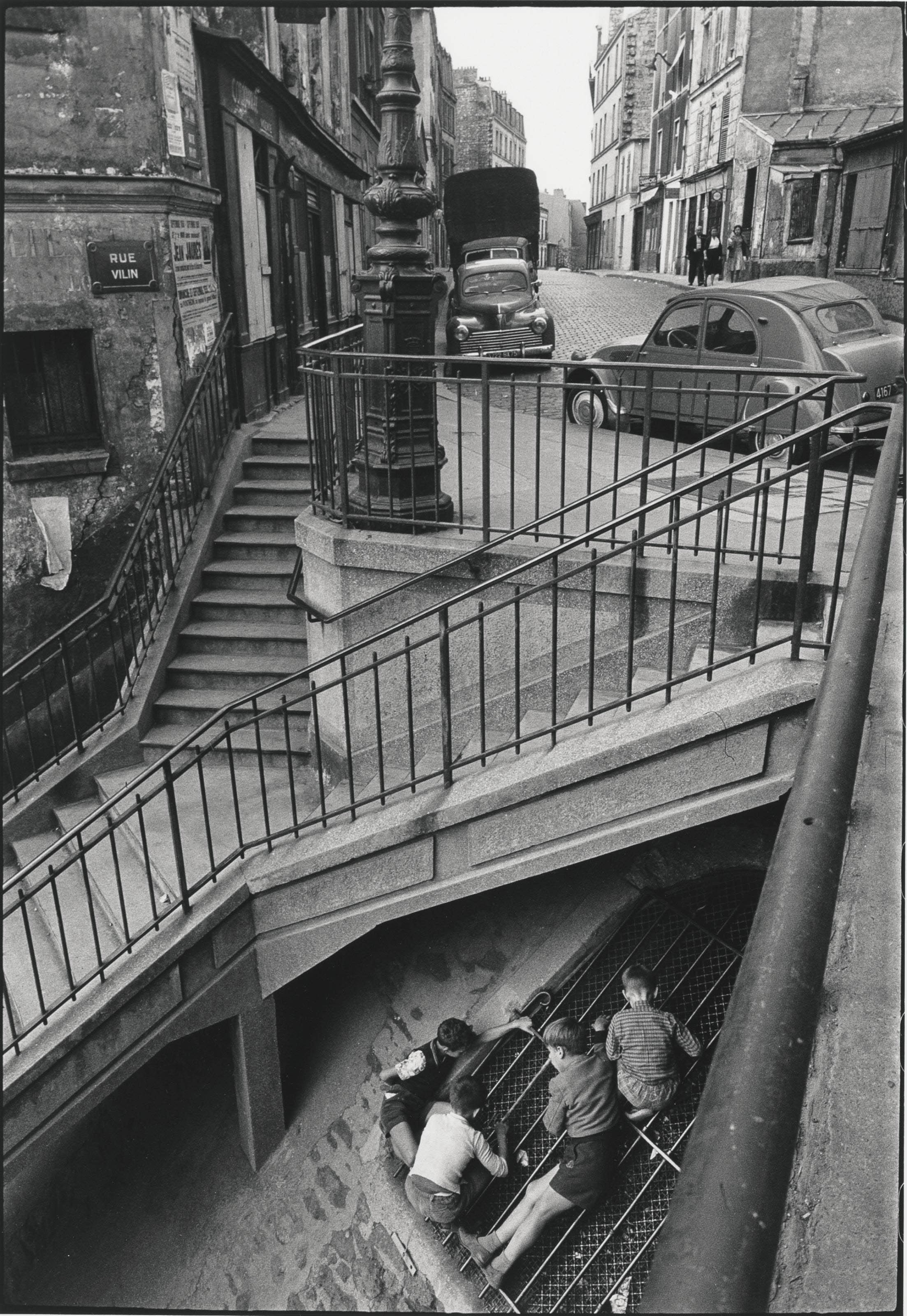 WILLY RONIS (1910-2009) , Le Nu Provençal, Gordes, 1949 | Christie's