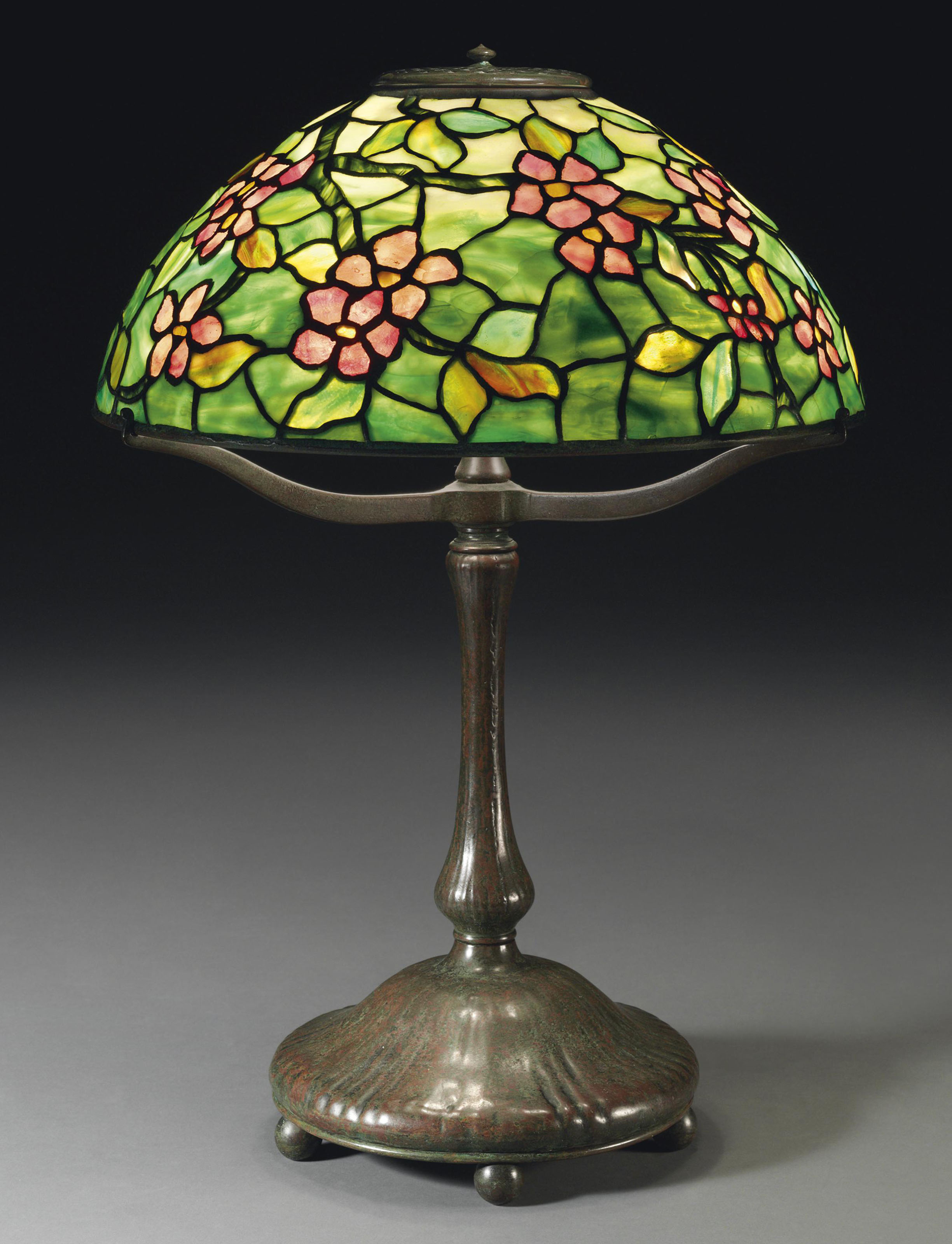 TIFFANY STUDIOS , AN 'APPLE BLOSSOM' TABLE LAMP, CIRCA ...
