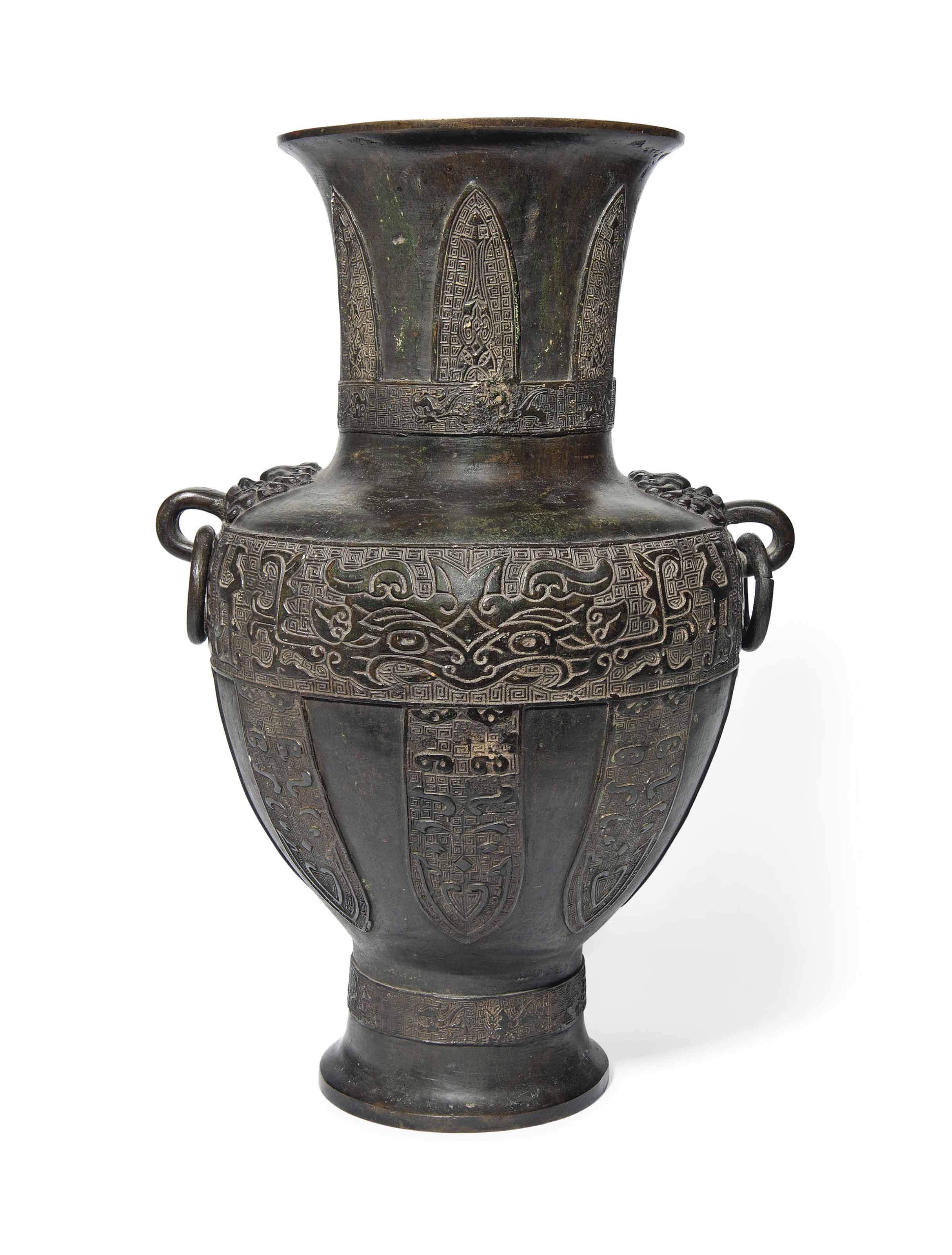 A CHINESE BRONZE VASE , 19TH CENTURY Christie's