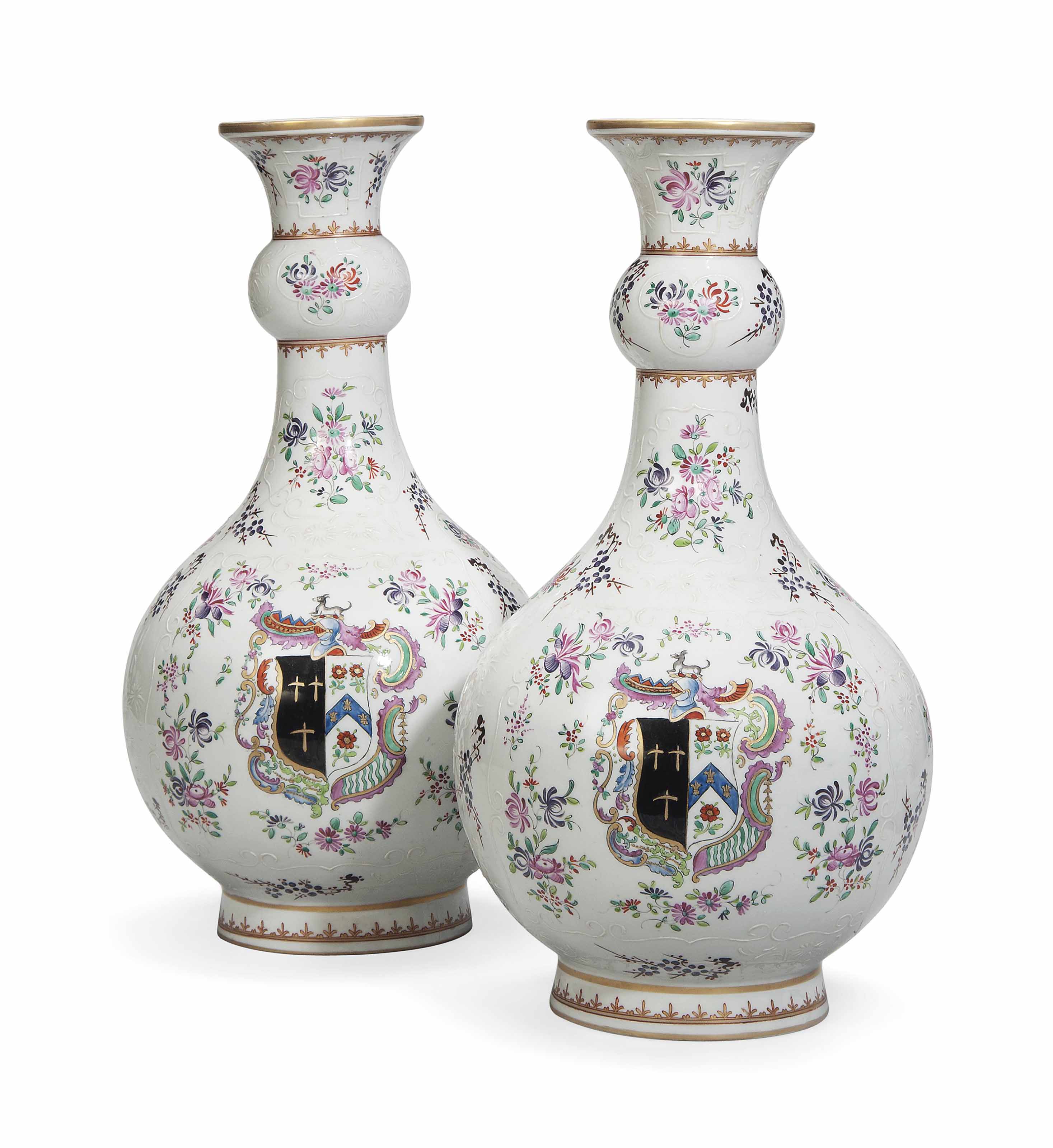 A PAIR OF SAMSON ARMORIAL VASES , CIRCA 1900, IRONRED IMITATION