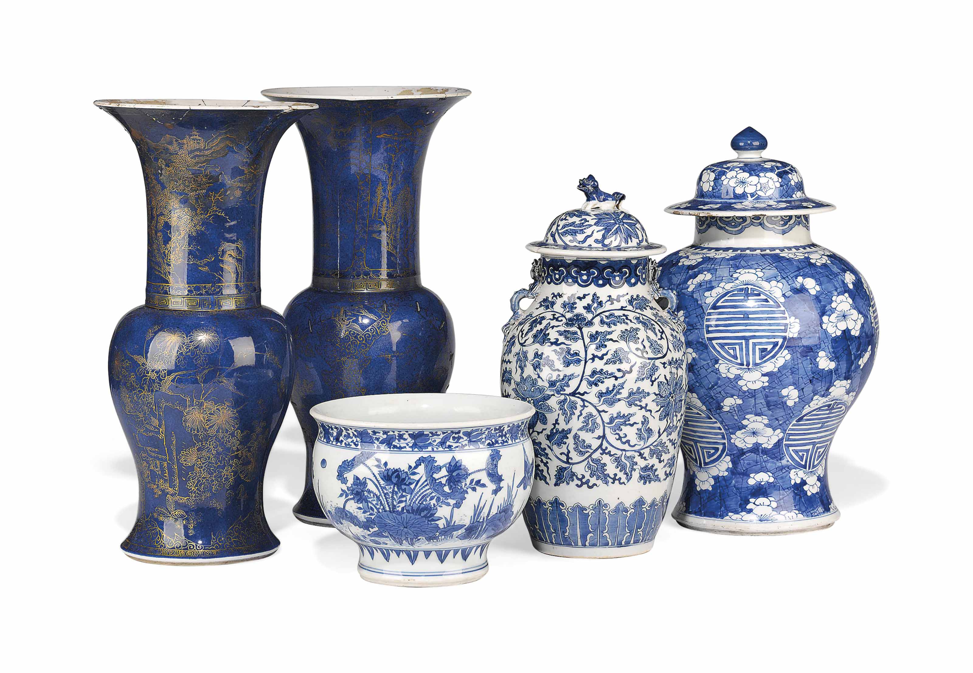 FIVE CHINESE PORCELAIN VESSELS