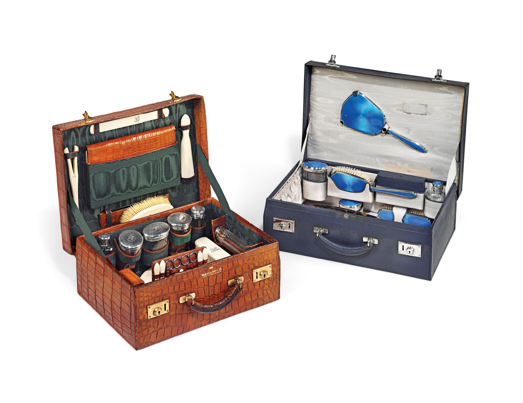 A PAIR OF DRESSING CASES