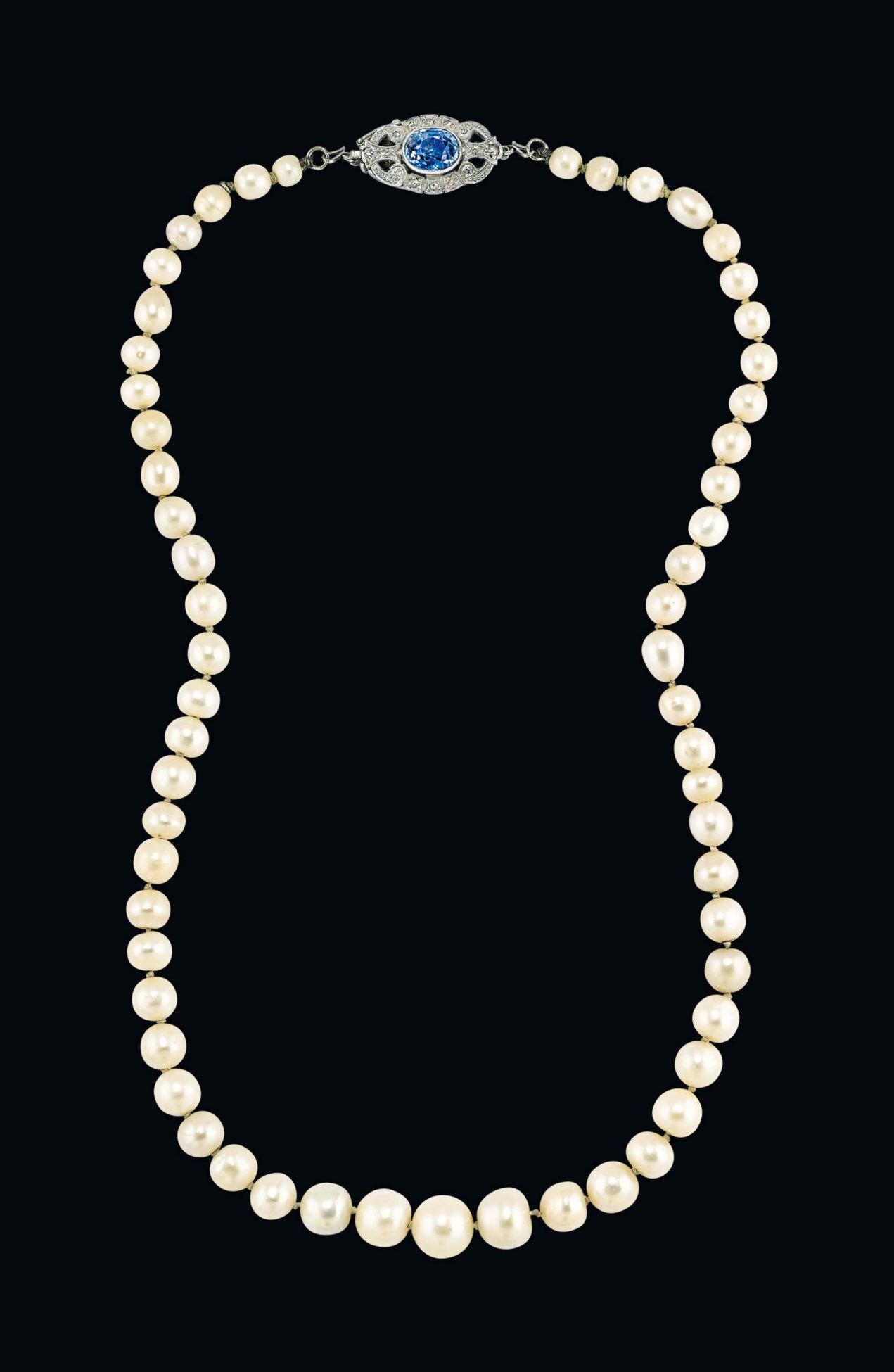 Pearl and sapphire necklace clearance