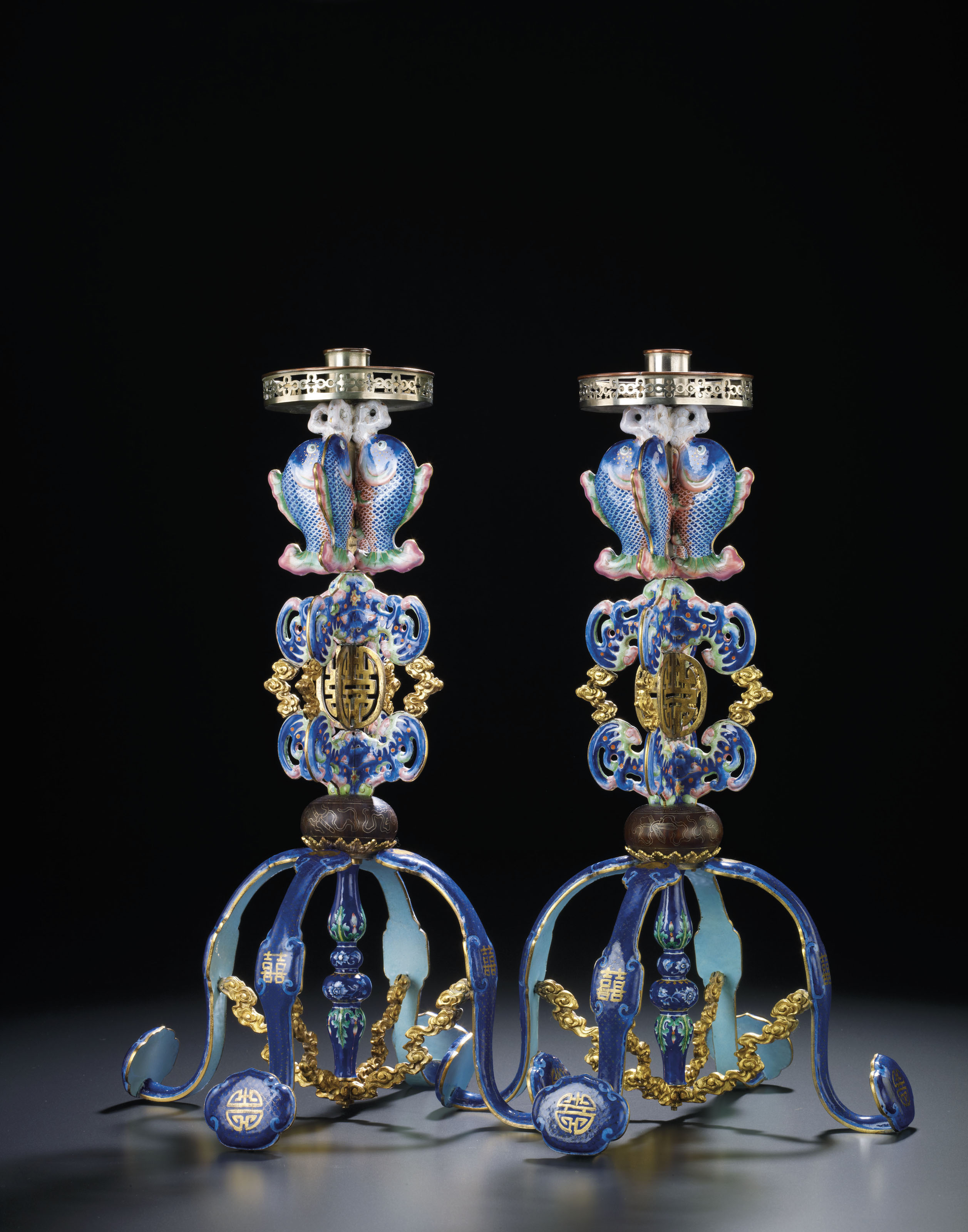 A LARGE PAIR OF CANTON ENAMEL CANDLESTICKS , QING DYNASTY, 18TH CENTURY