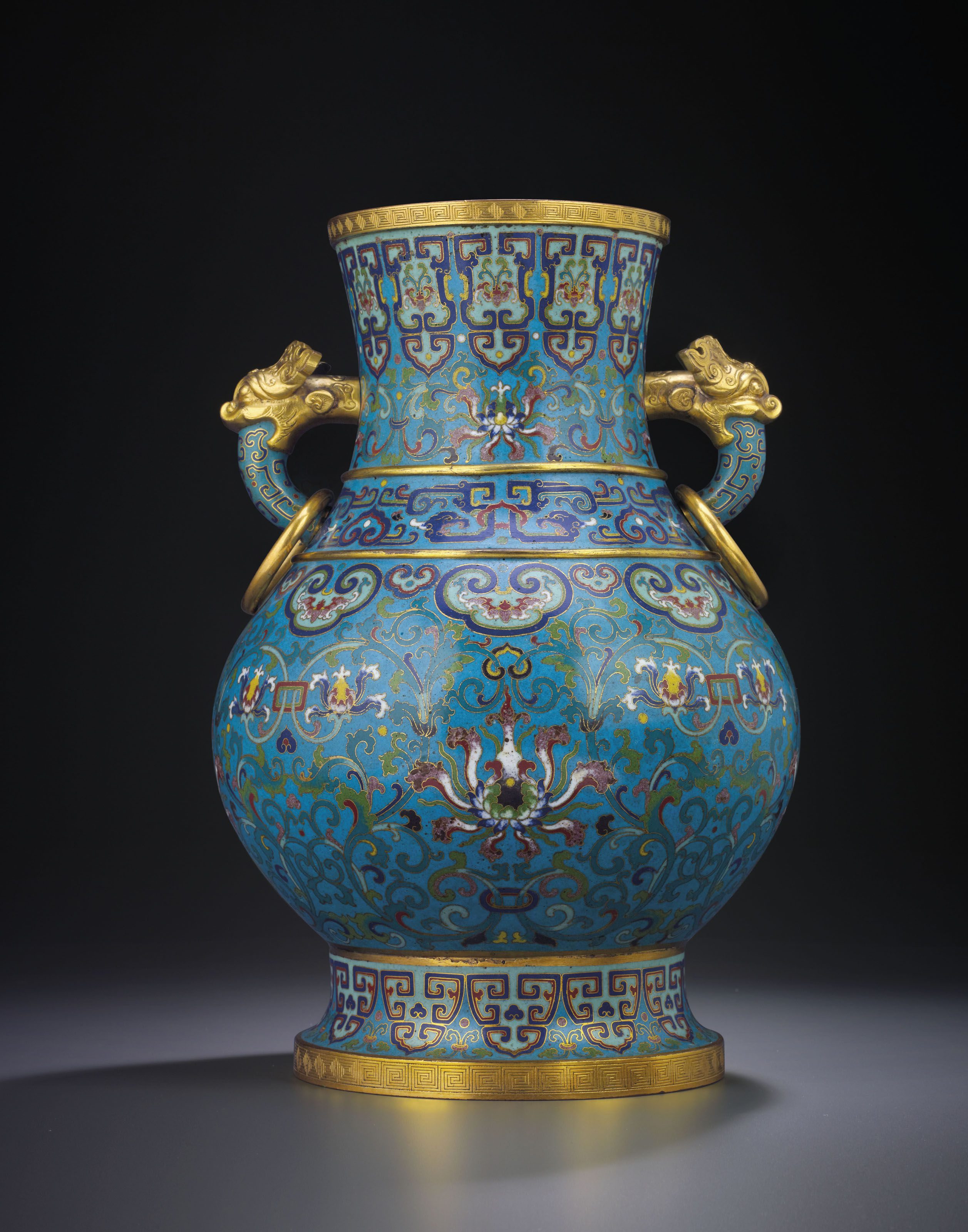 A LARGE CLOISONNE ENAMEL 'LOTUS' VASE , QIANLONG PERIOD (17361795