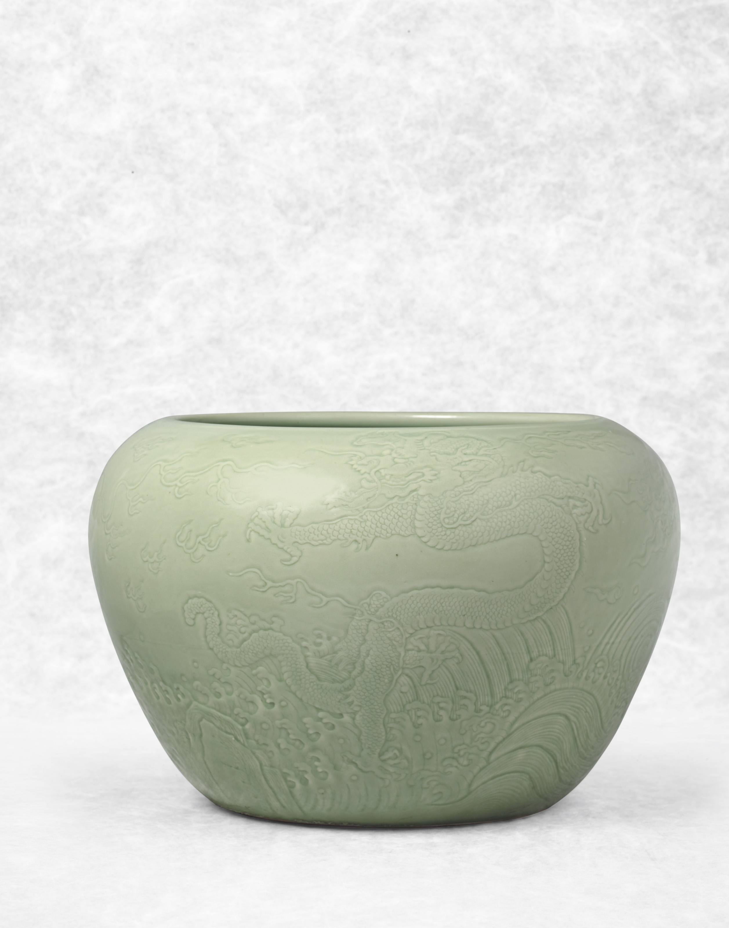 清康熙釉裏紅花卉紋蘋果尊六字楷書款, KANGXI SIX-CHARACTER