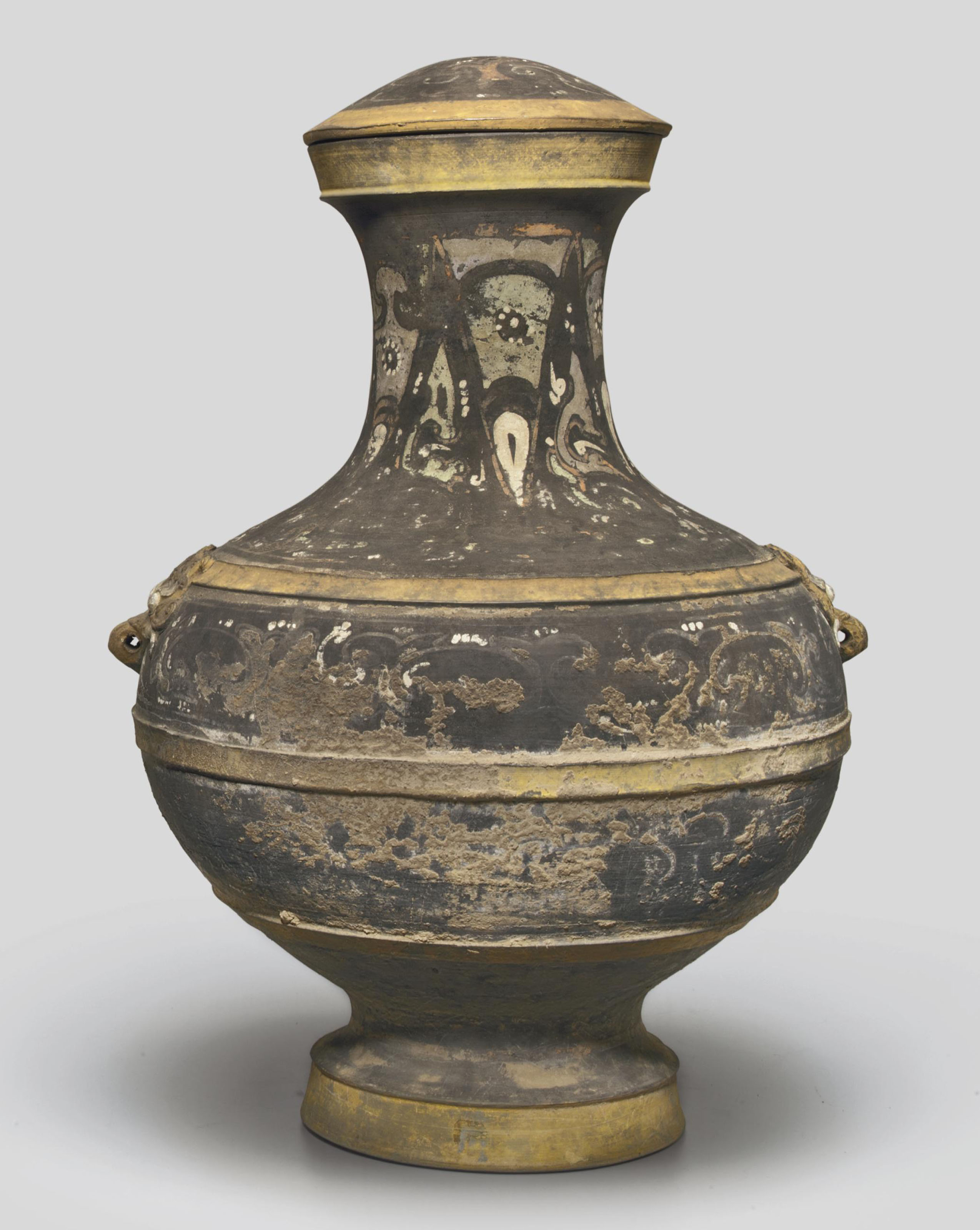 A LARGE PAINTED DARK GREY POTTERY JAR AND COVER, HU , WESTERN HAN
