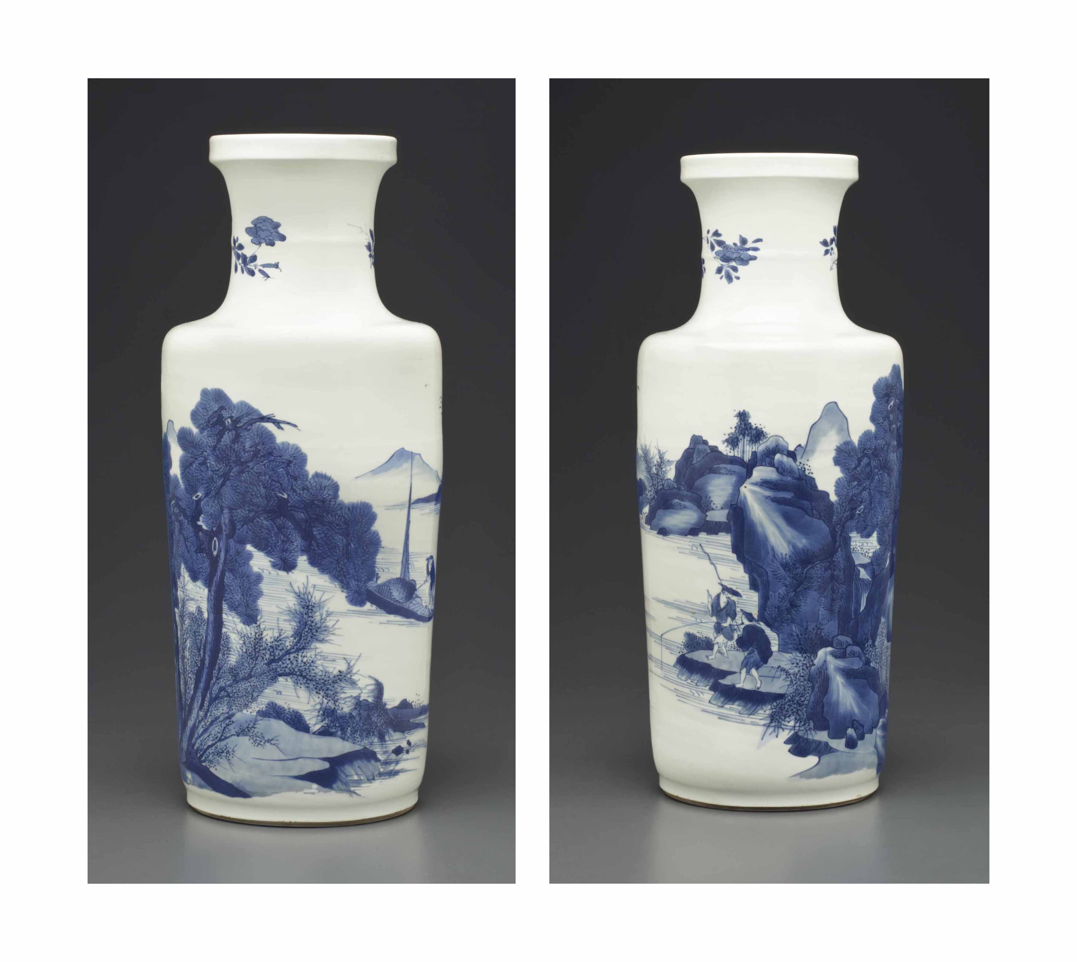 A BLUE AND WHITE ROULEAU VASE , KANGXI PERIOD (16621722) Christie's