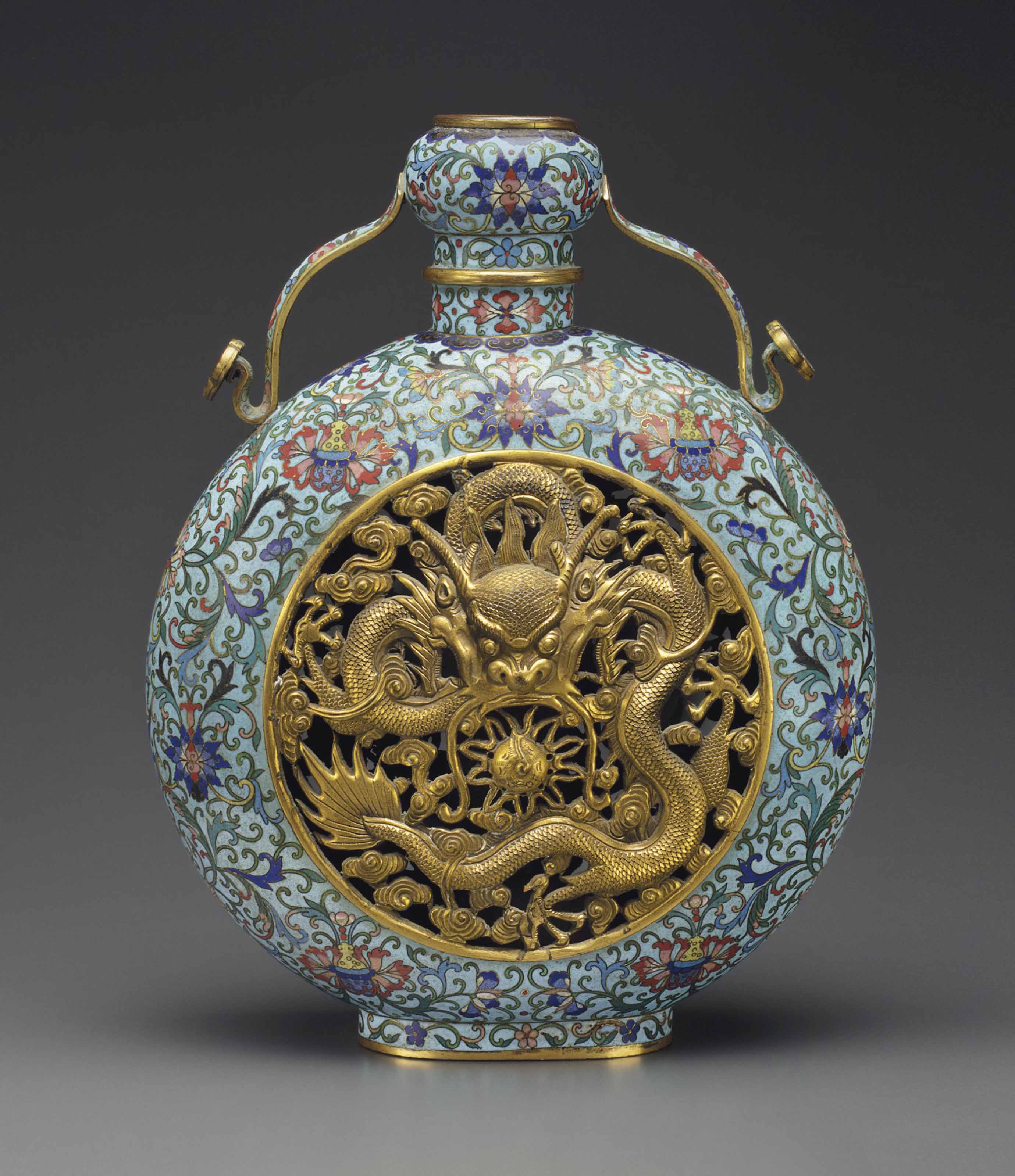 A CLOISONNE ENAMEL AND RETICULATED GILTMETAL MOONFLASK , LATE QING DYNASTY Christie's