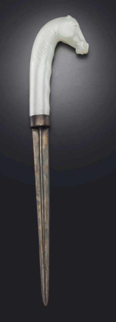 A MUGHAL WHITE JADE HORSE HEAD-HILTED DAGGER, KHANJAR , NORTH INDIA ...