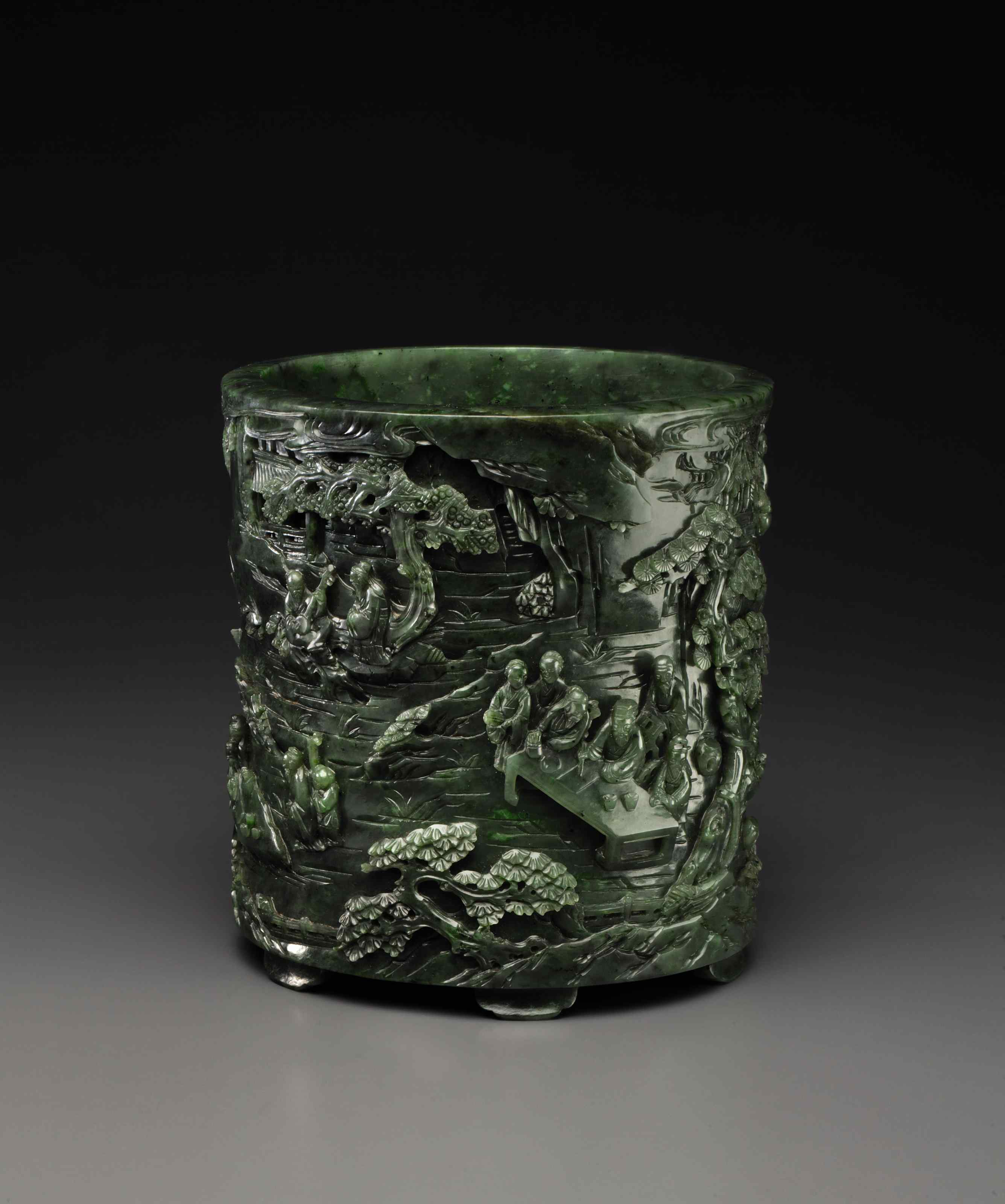 A FINELY CARVED SPINACHGREEN JADE BRUSH POT, BITONG , QIANLONG PERIOD