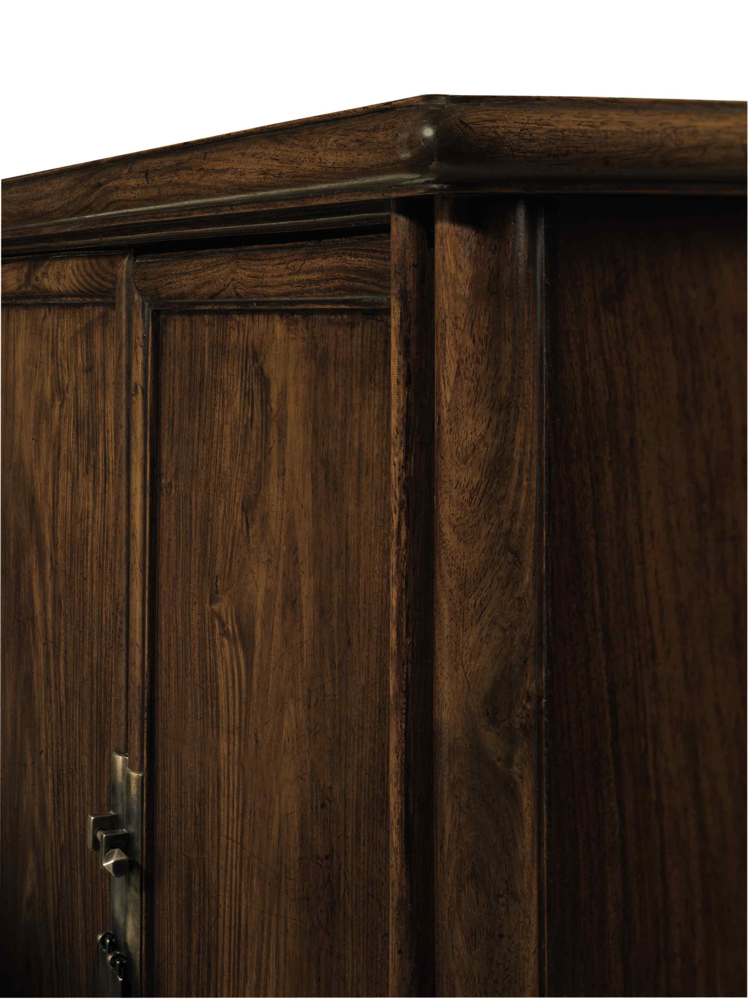 A RARE HUANGHUALI ROUNDCORNER TAPERED YUANJIAOGUI , 17TH