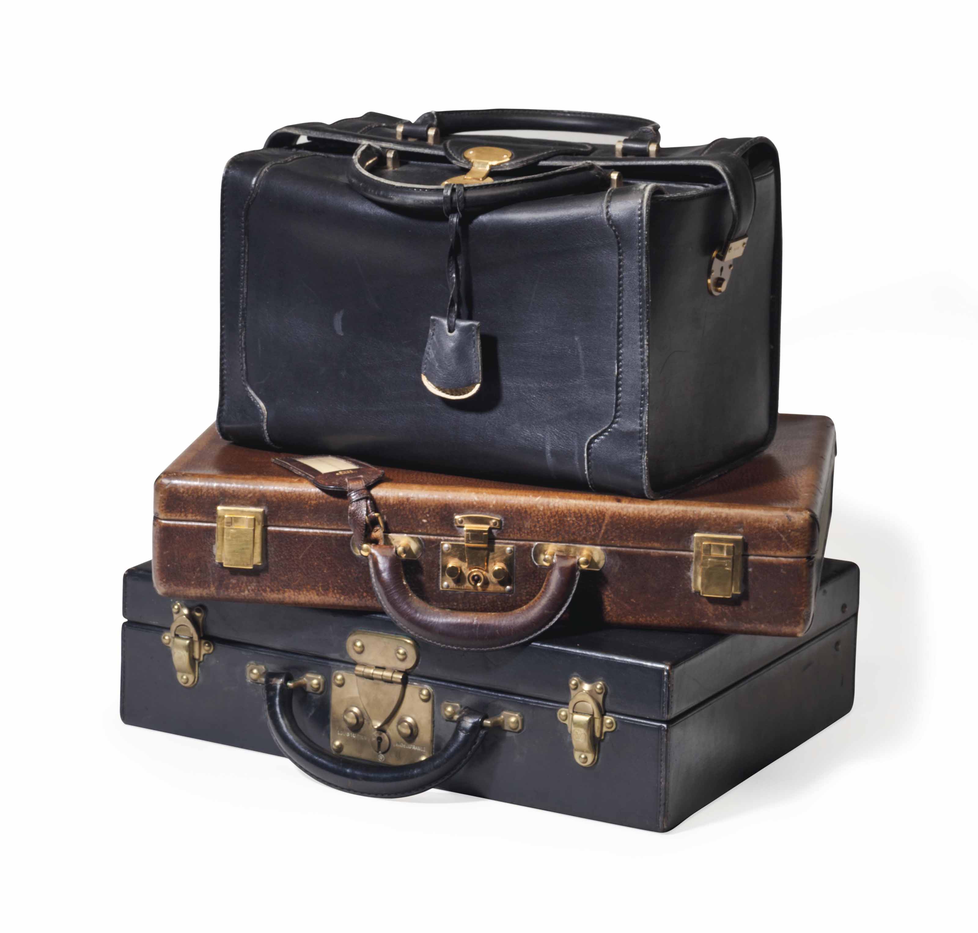 THREE PIECES OF MEN'S LEATHER HAND LUGGAGE