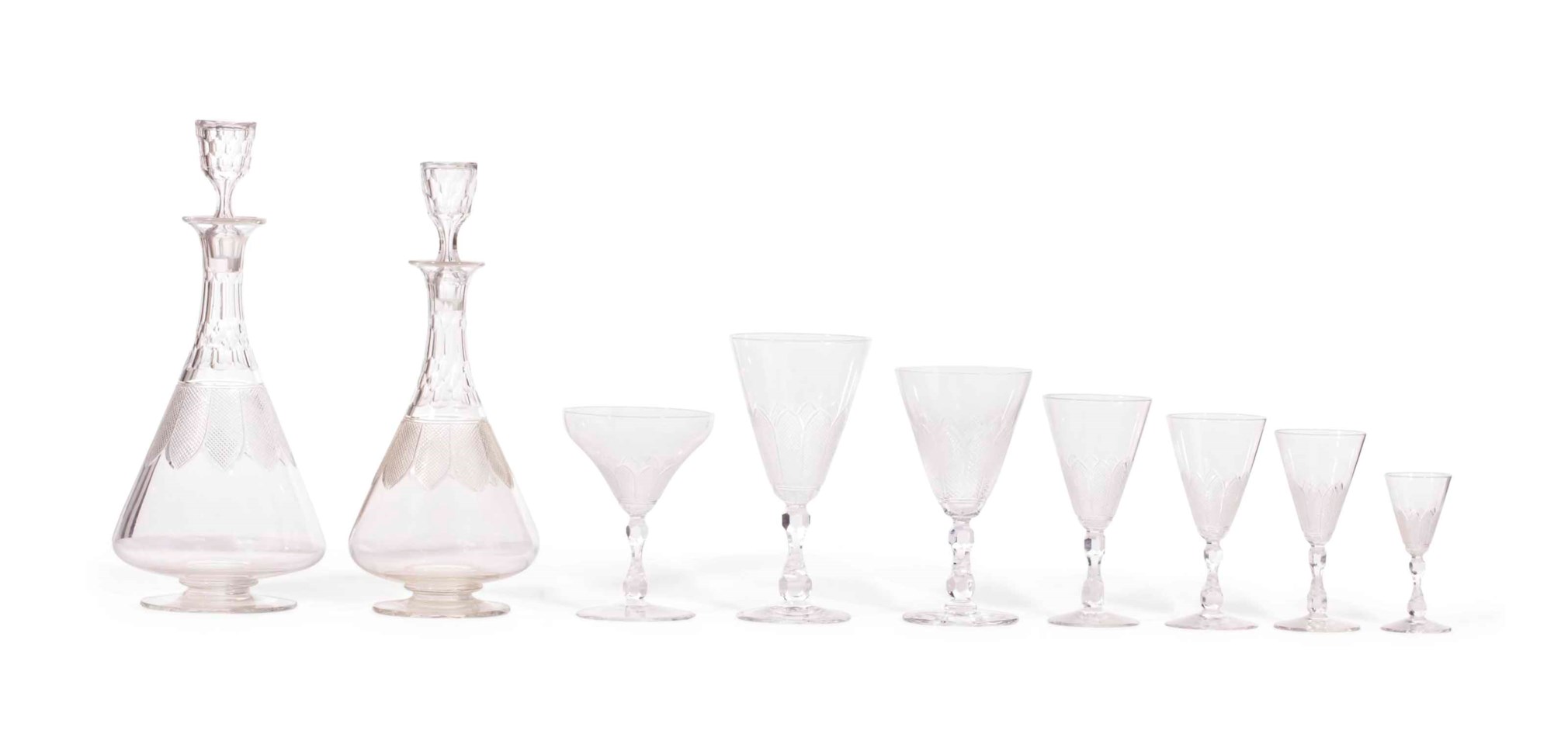 PARTIE DE SERVICE DE VERRES EN CRISTAL DE LA FIN DU XIXEME SIECLE