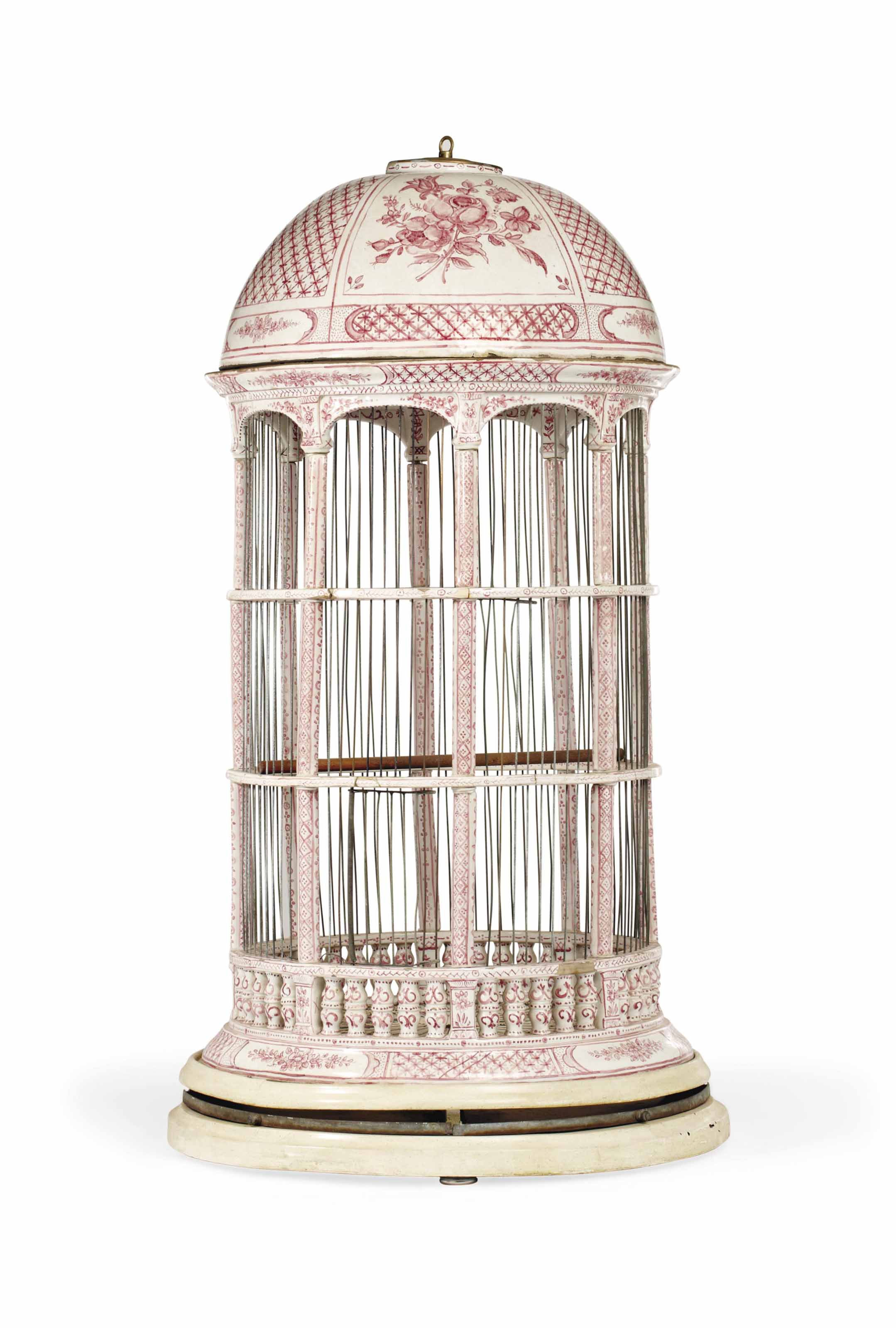 Grande Cage A Oiseaux En Faience A Monture En Bois Et En