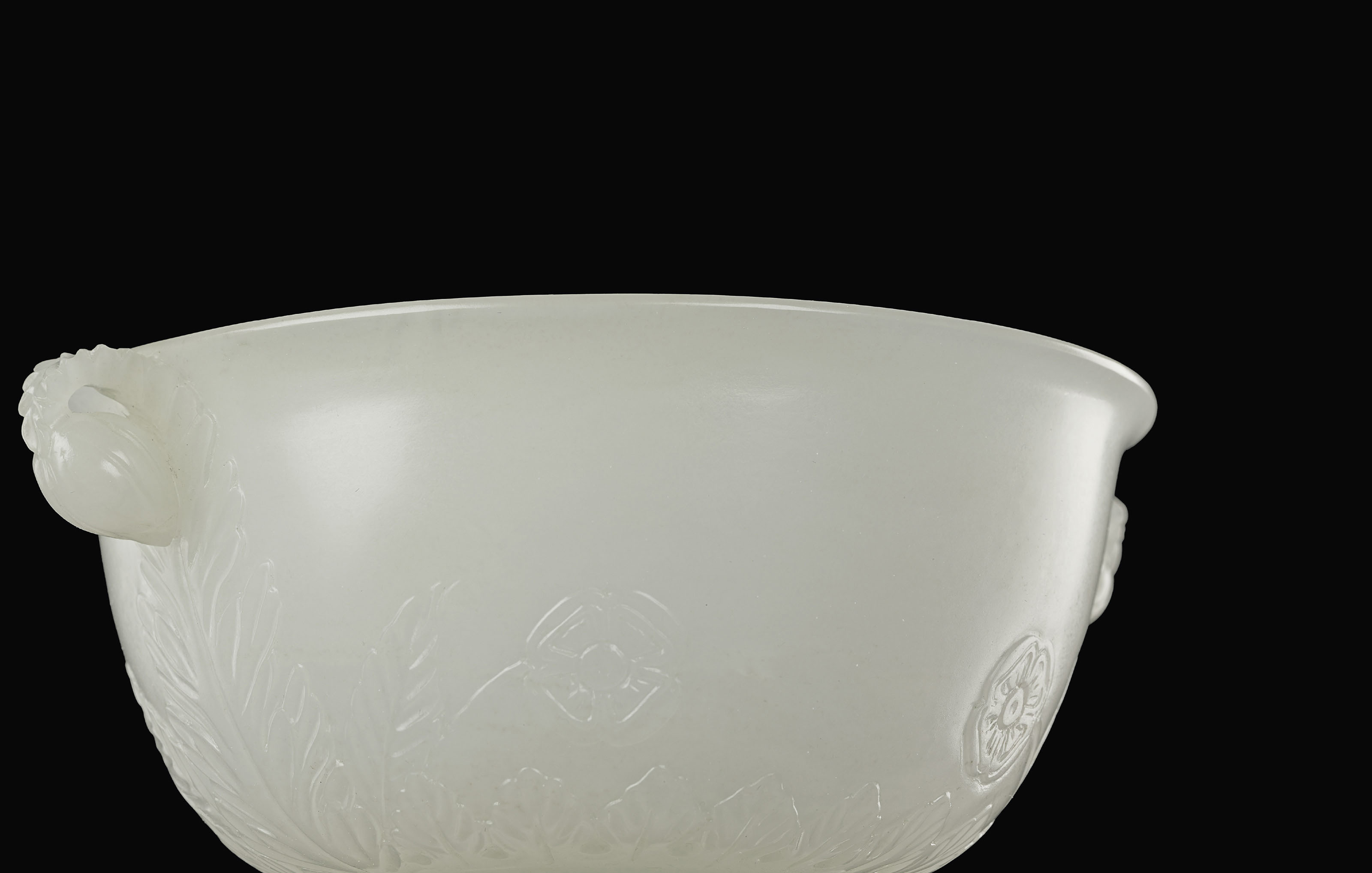 A FINE IMPERIAL MUGHALSTYLE WHITE JADE BOWL , QIANLONG PERIOD (1736