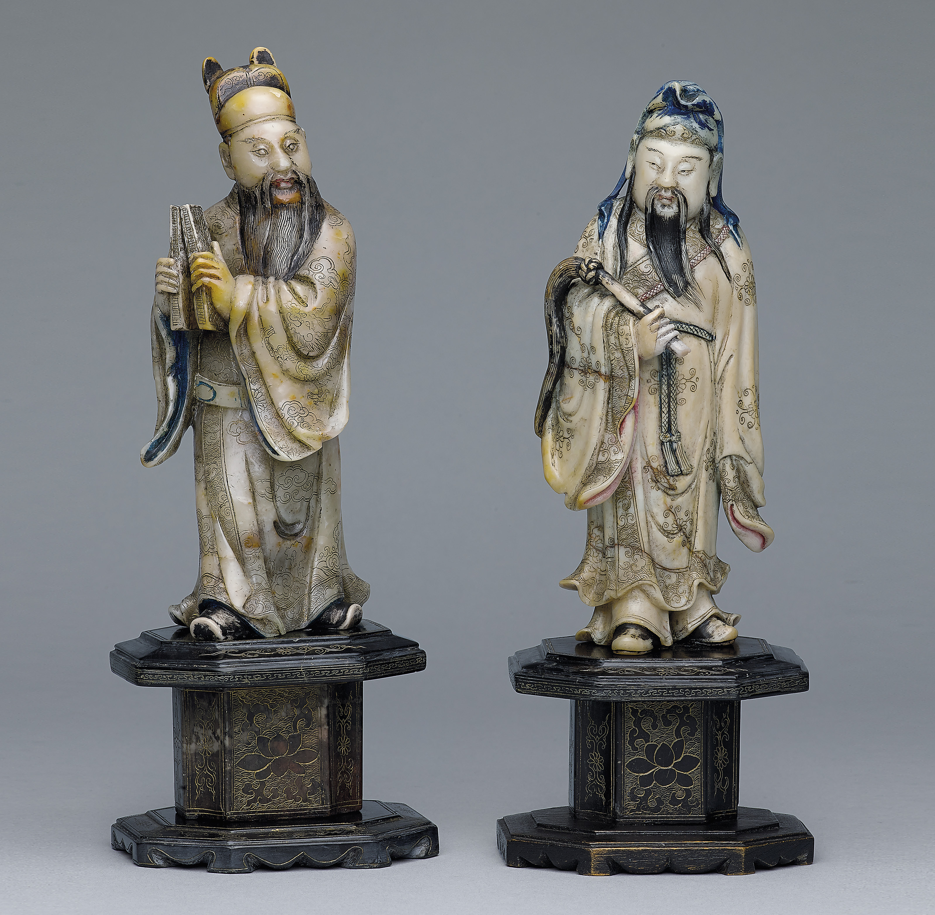 TWO SOAPSTONE FIGURES OF LU DONGBIN AND CAO GUOJIU TWO SOAPSTONE FIGURES OF LU DONGBIN AND CAO GUOJIU 