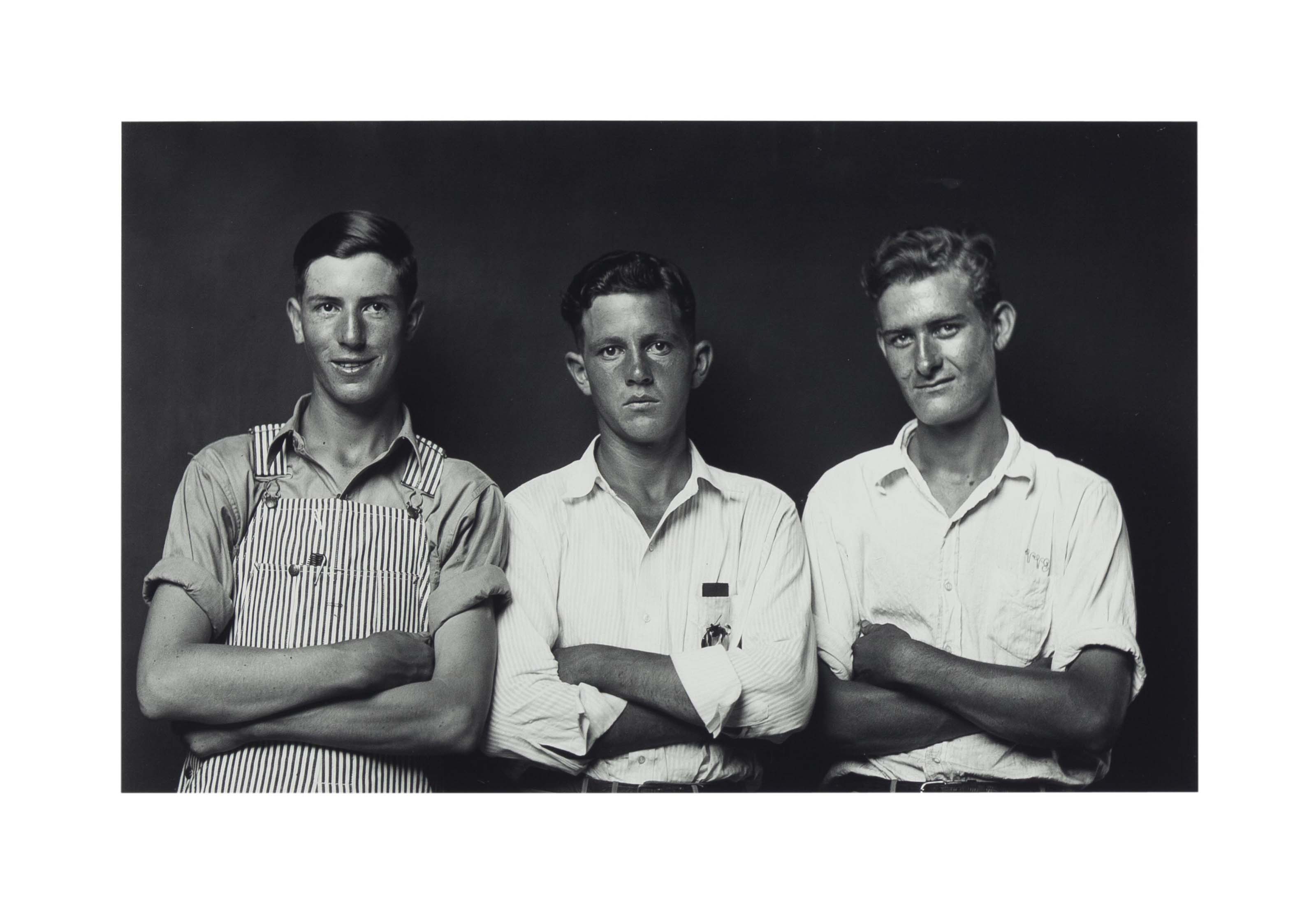 I three brothers. Mike Disfarmer. Майк Дисфармер. Майк Дисфармер фотографии. Three brothers