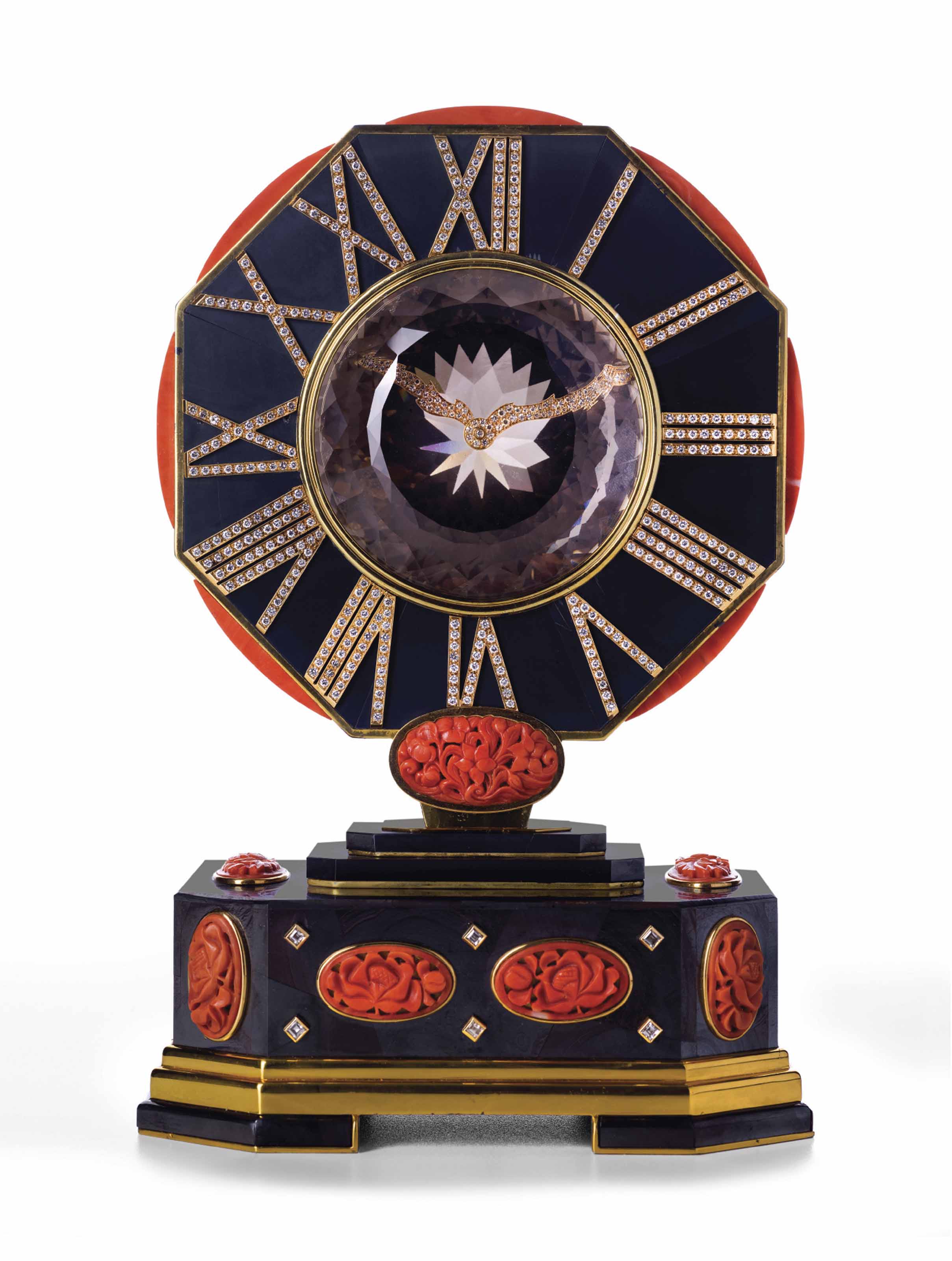 2014_NYR_03459_0002_000(cartier_a_rare_and_impressive_18k_gold_silver gilt_hematite_diamond_co)