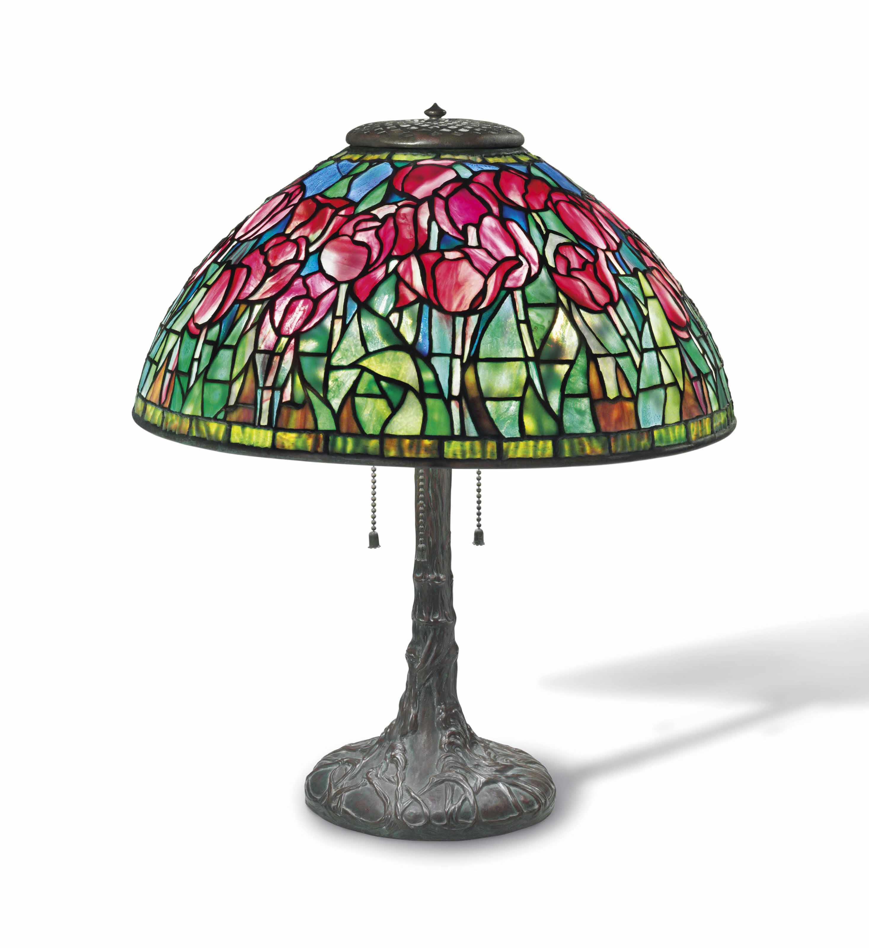TIFFANY STUDIOS , A 'TULIP' TABLE LAMP, CIRCA 1900 Christie's