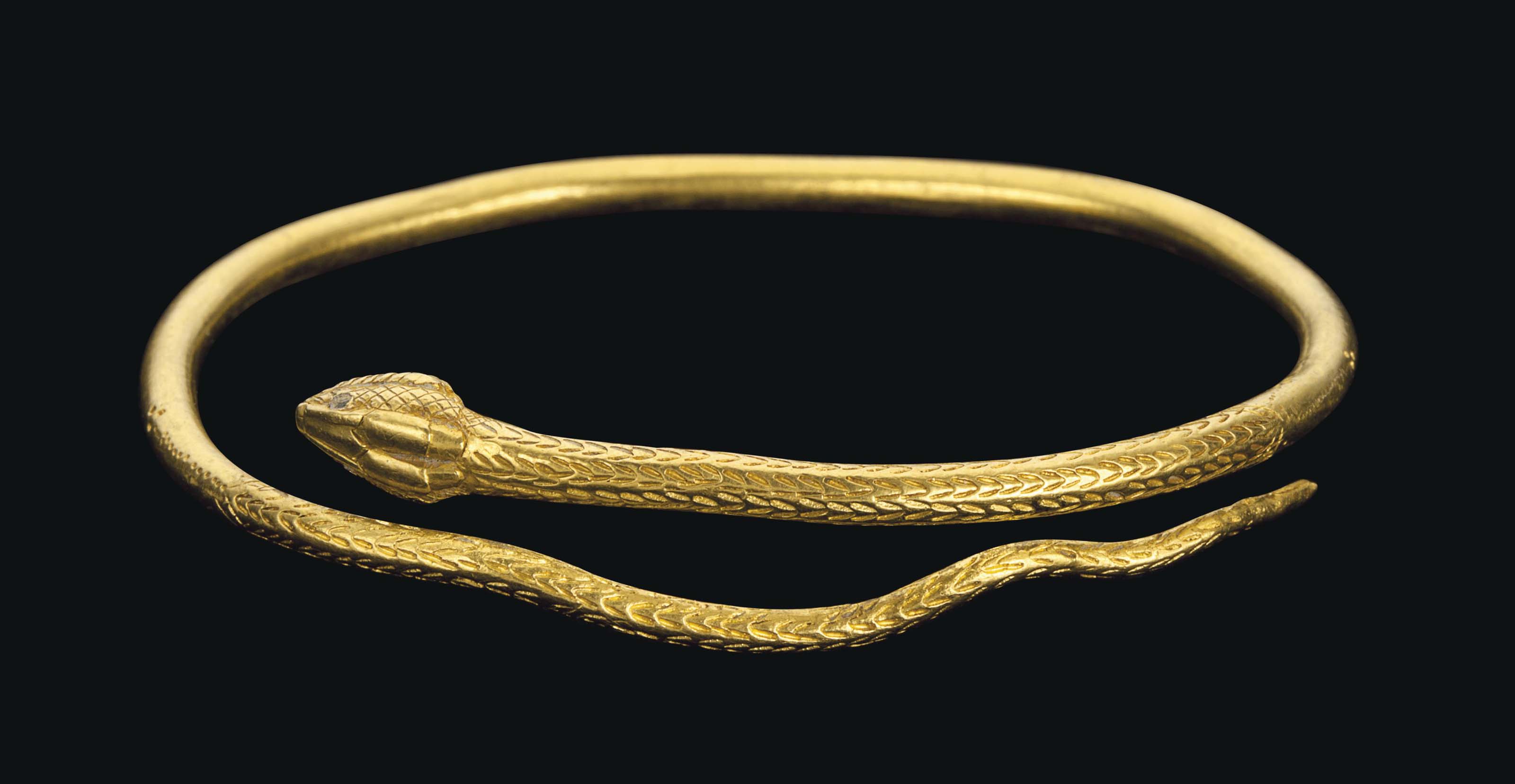 A ROMAN GOLD BRACELET