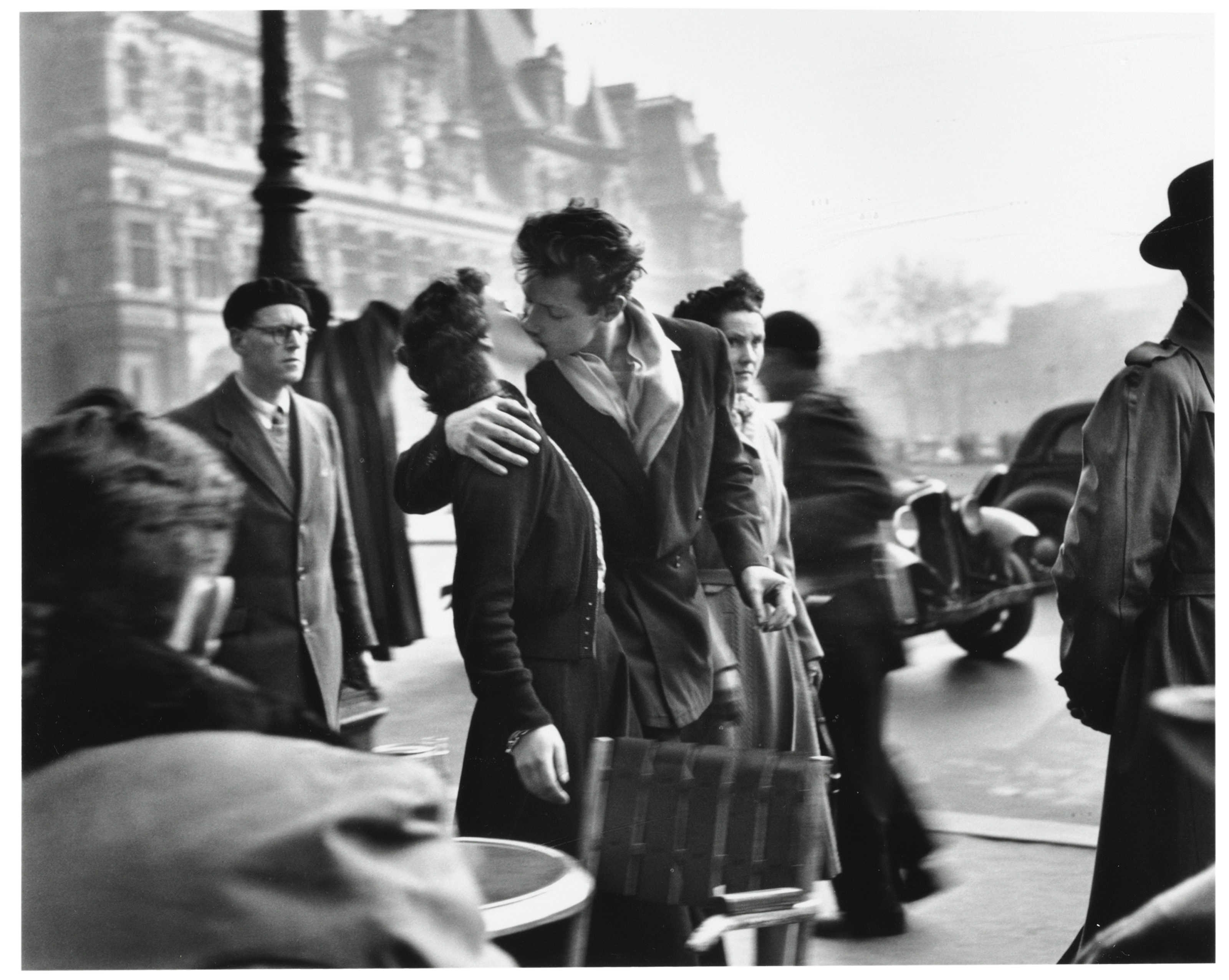 Le Baiser de l'Hôtel de Ville, Paris, 1950, ROBERT DOISNEAU (1912