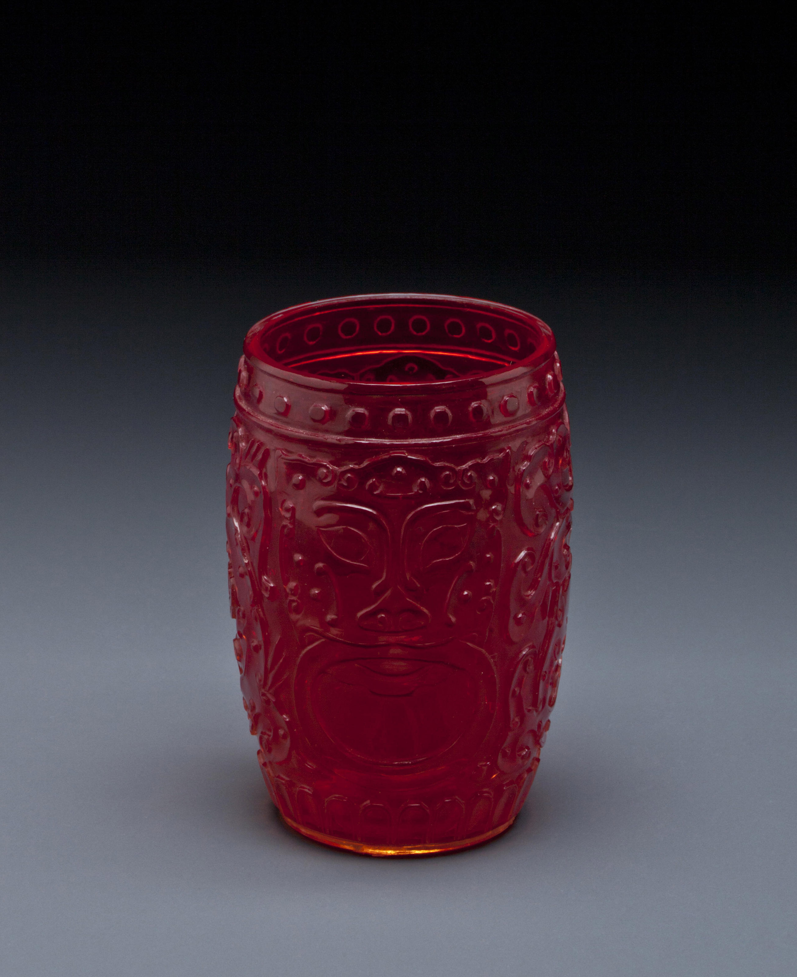 中国美術 玉石 刻 饕餮紋 香炉 台 形 印材 高4.5cm(K-LC554) 中国美術 玉石 刻 饕餮紋 香炉 台 形 印材 高4.5cm(K-LC554)