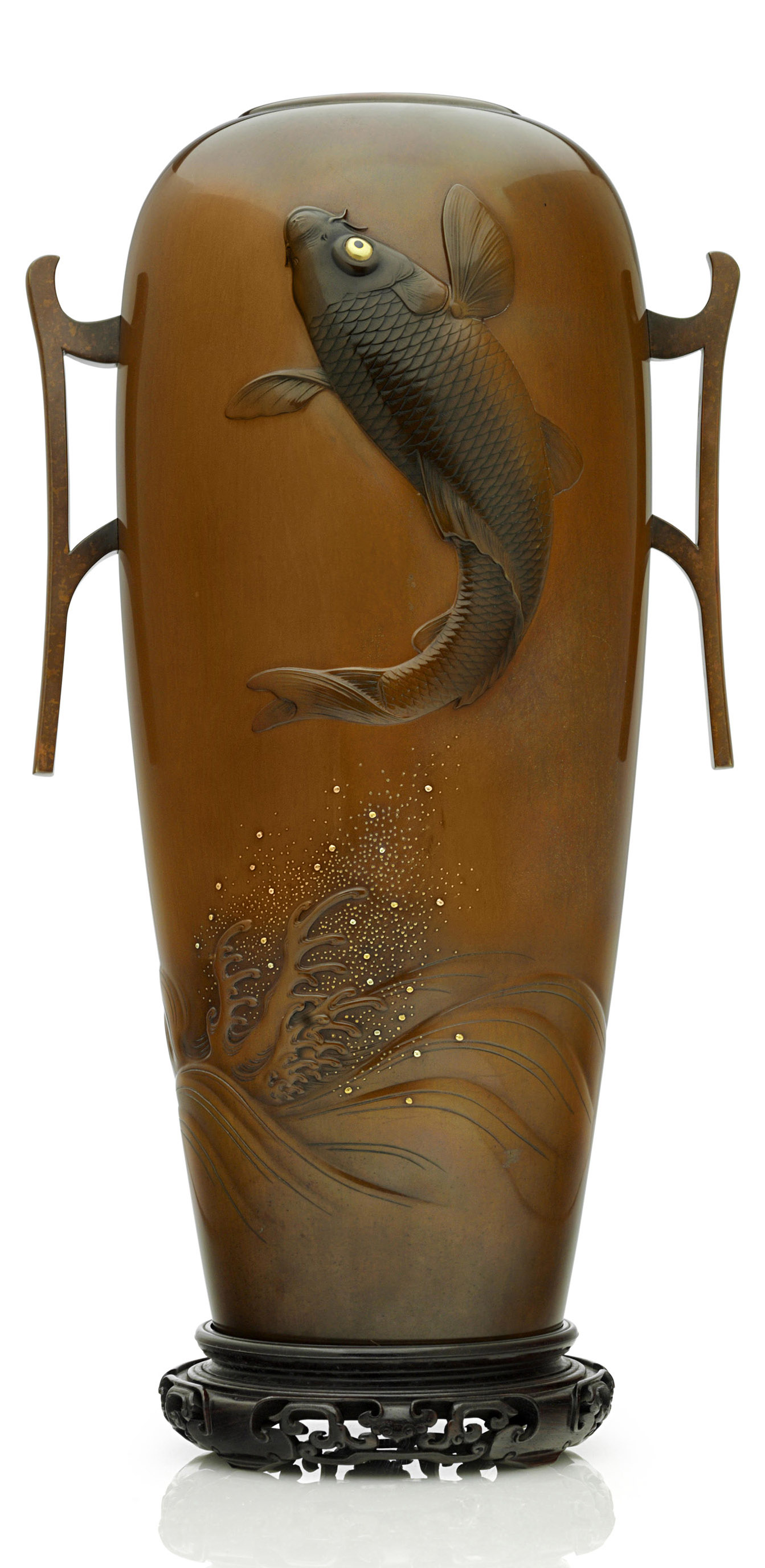 A hammered and chiseled copper vase, MEIJI PERIOD (LATE 19TH