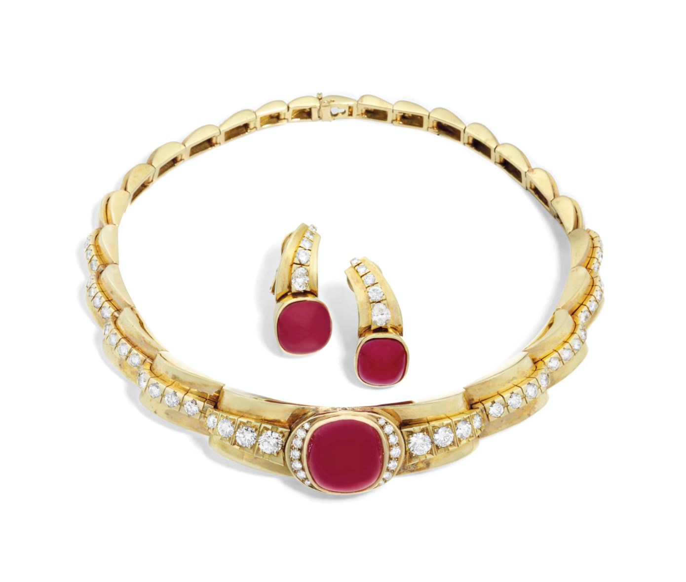 A RUBY AND DIAMOND NECKLACE AND EARRING SUITE