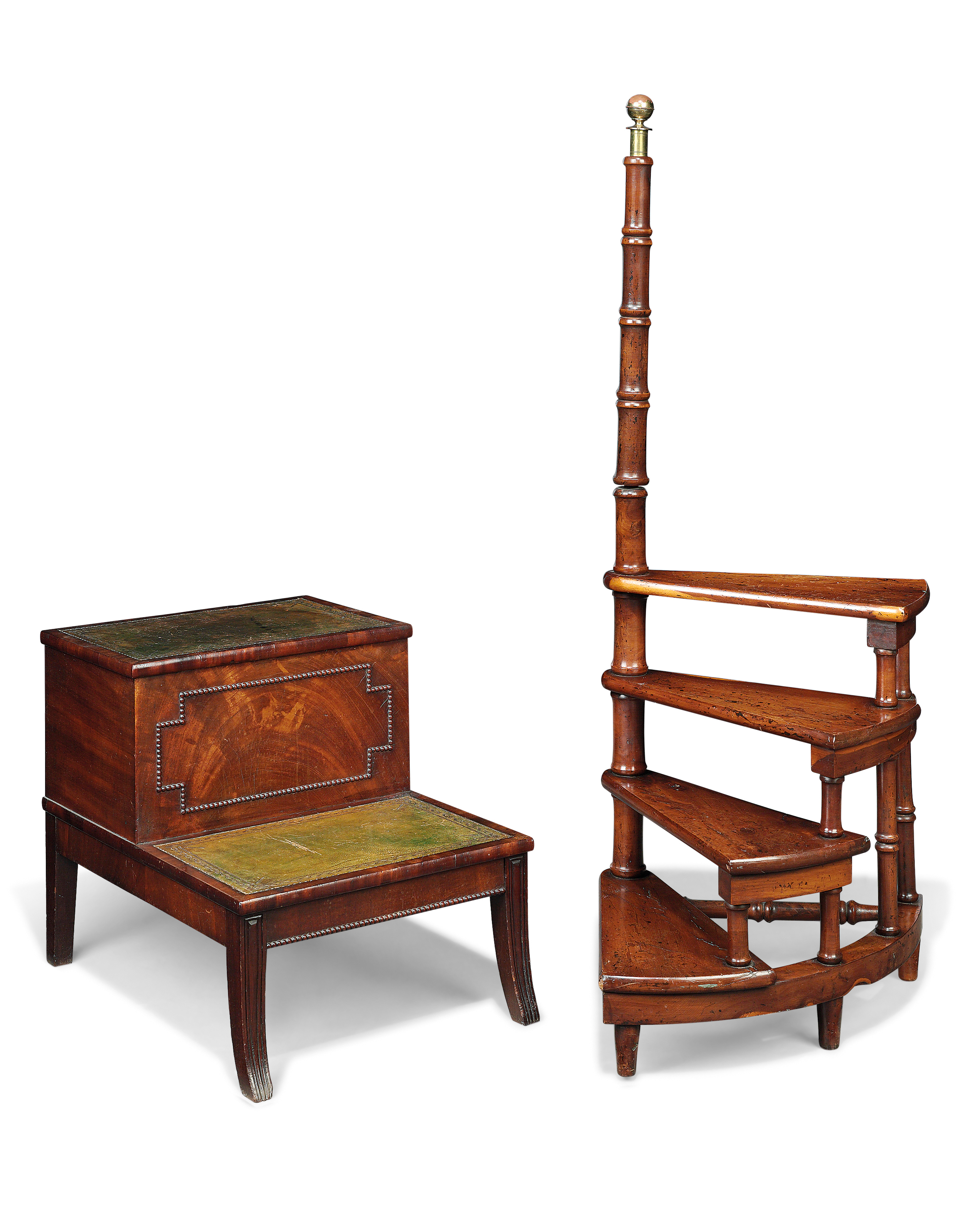 Antique bed deals steps