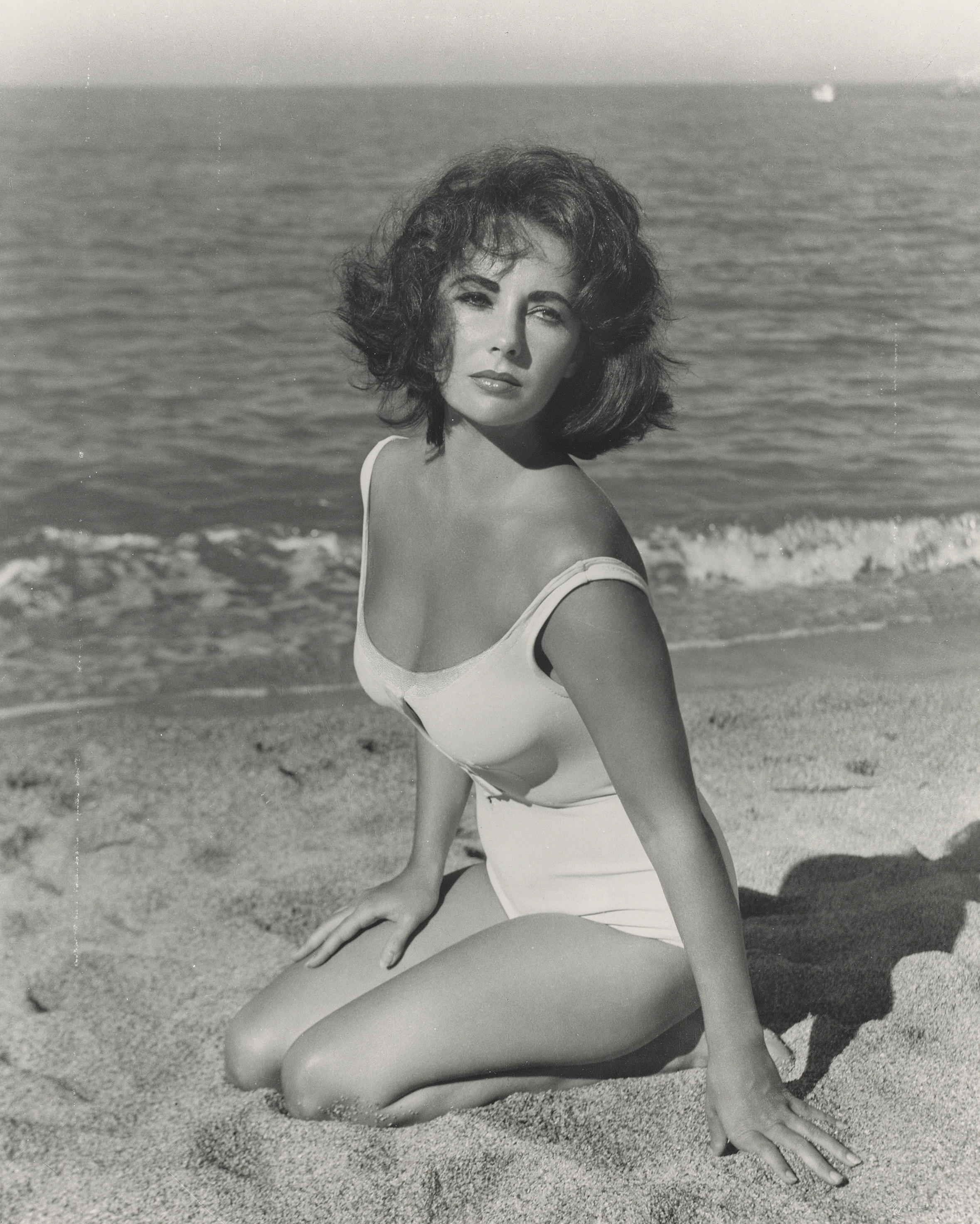 Marilyn Monroe in black Dior dress (from the Last Sitting), 1962