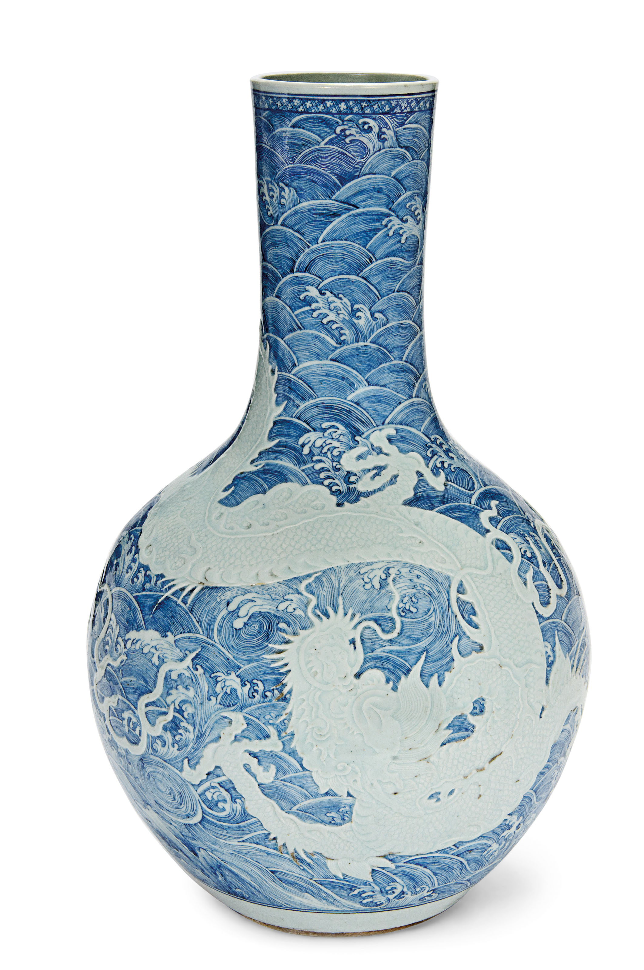 A LARGE BLUE AND WHITE MOULDED 'DRAGON' VASE, TIANQIUPING , QIANLONG