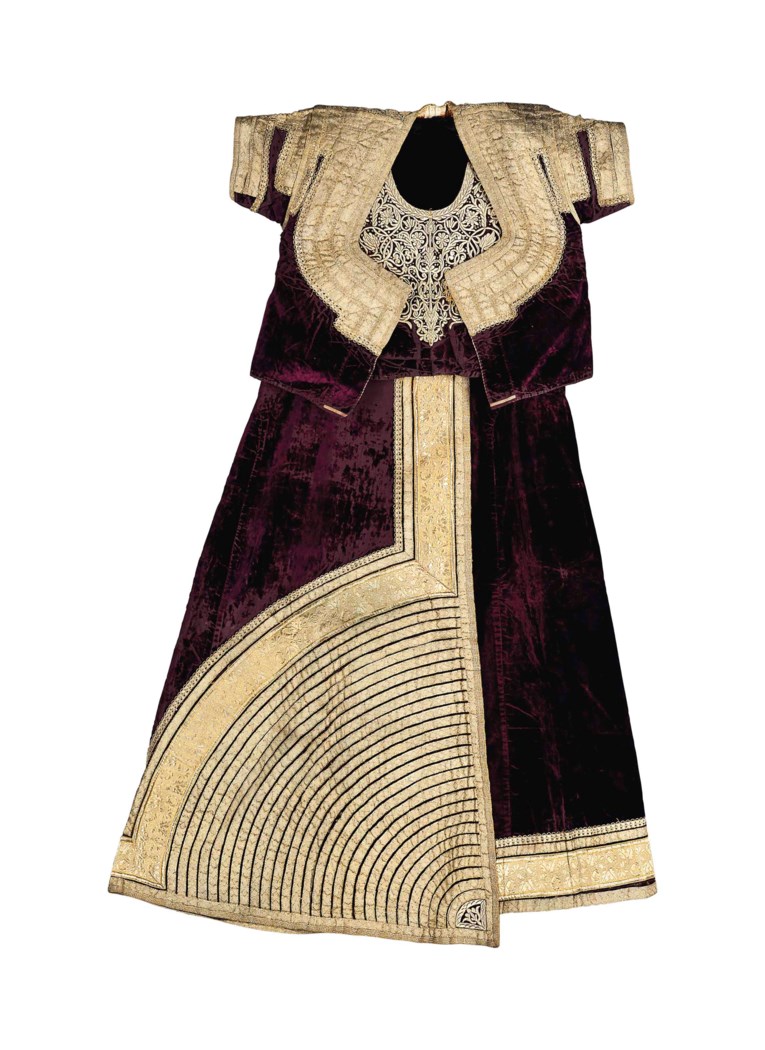 A JEWISH EMBROIDERED DRESS, RABAT, MOROCCO, LATE 19TH/EARLY 20TH