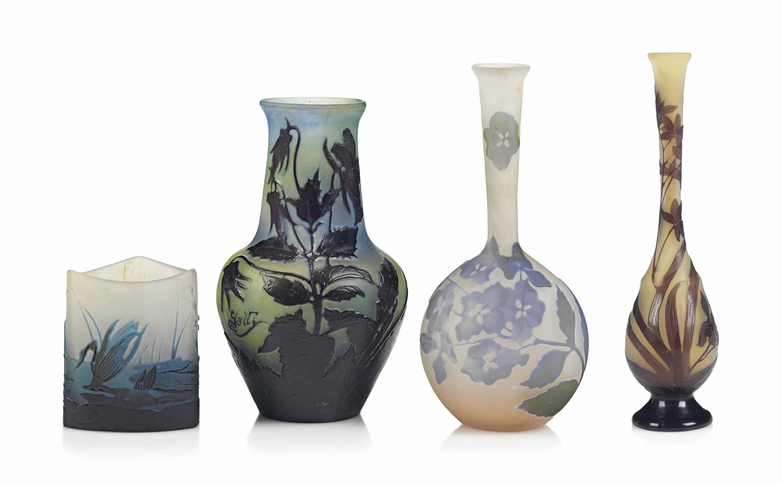 A GALLE CAMEO GLASS VASE, CIRCA 1910 | Christies