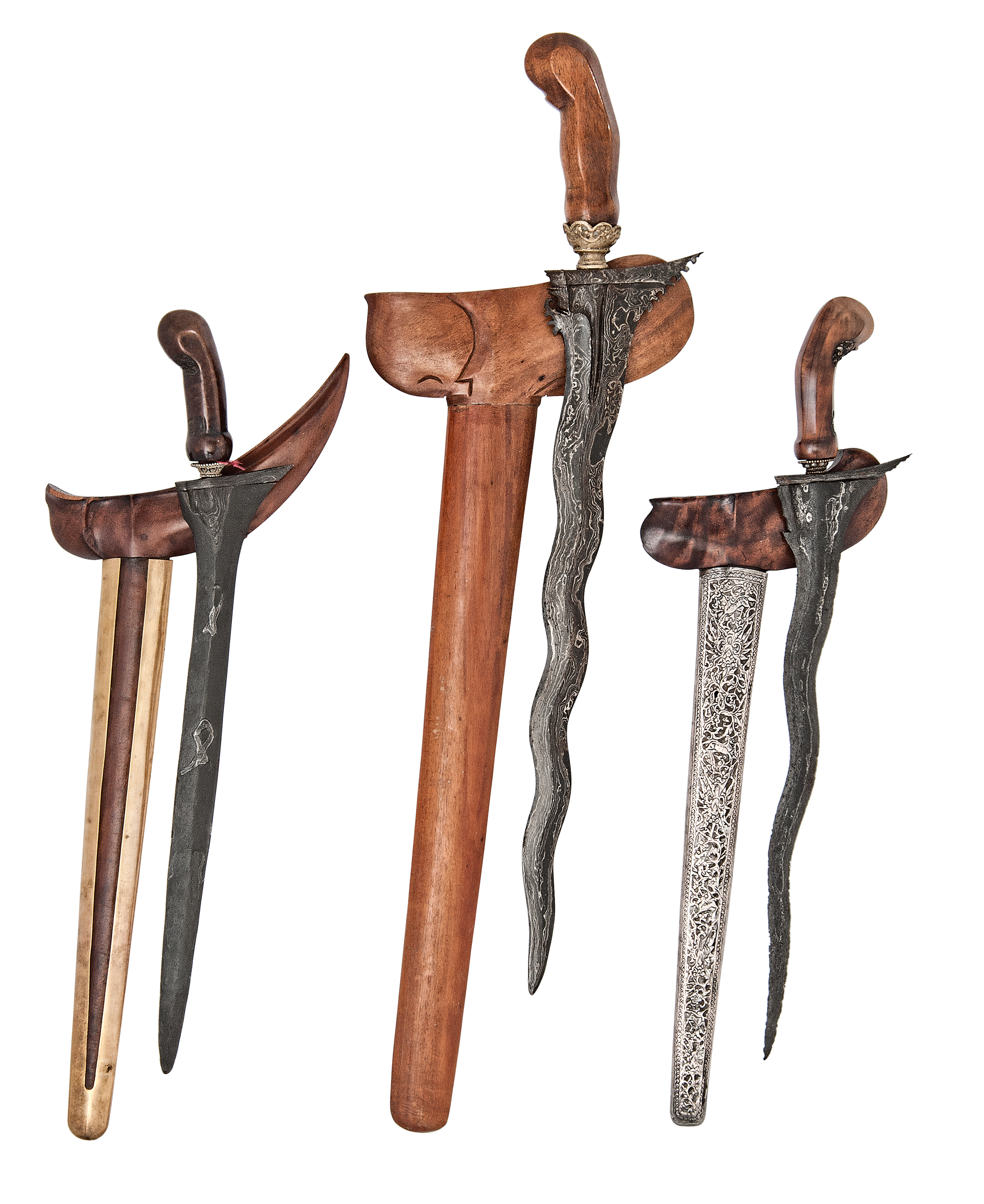 A GROUP OF KRIS (KERIS) INCLUDING A FINE CENTRAL JAVANESE A GROUP OF KRIS (KERIS) INCLUDING A FINE CENTRAL JAVANESE