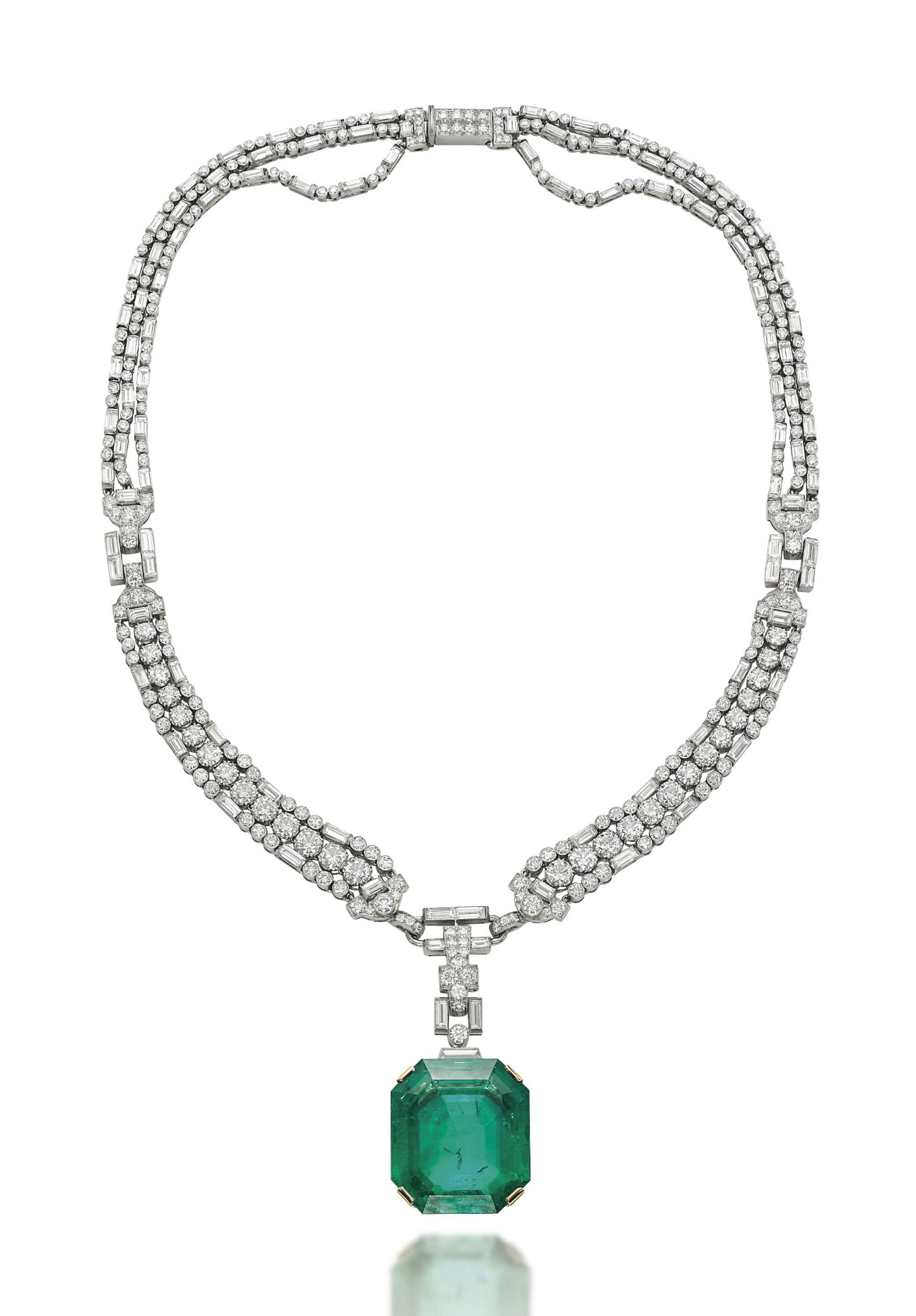 AN IMPRESSIVE EMERALD AND DIAMOND NECKLACE Christie's