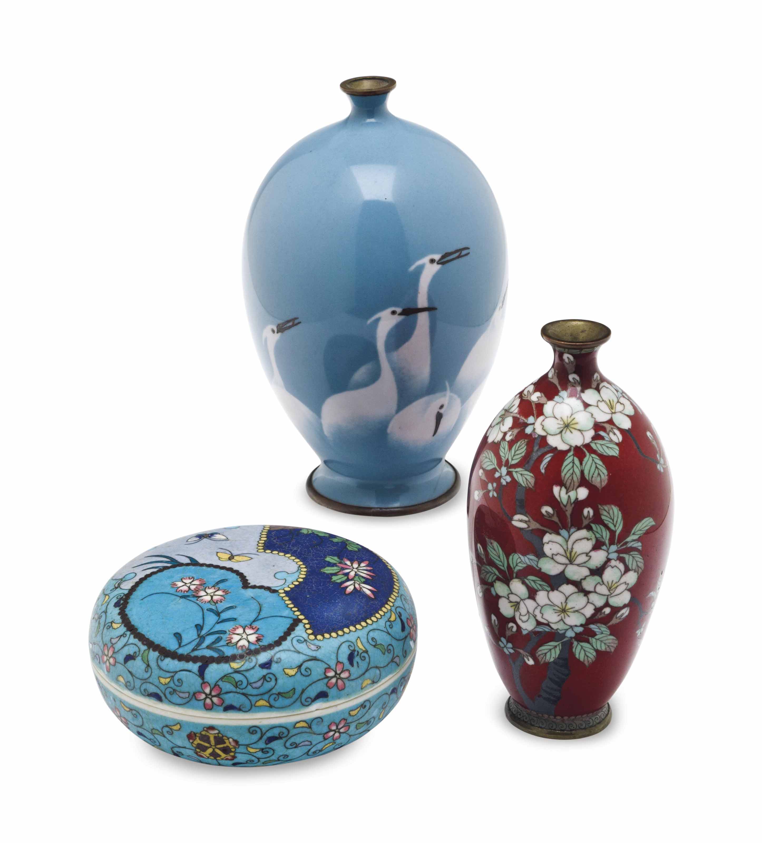 TWO JAPANESE CLOISONNE ENAMEL VASES, AND A JAPANESE CLOISONNE AND
