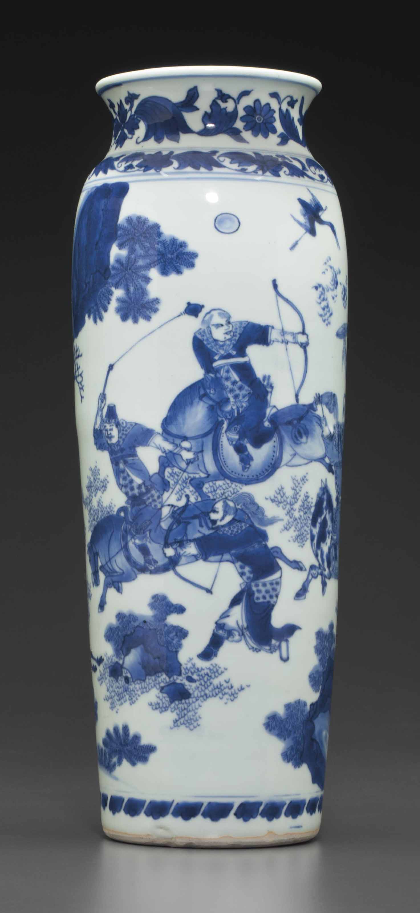 A RARE BLUE AND WHITE SLEEVE VASE