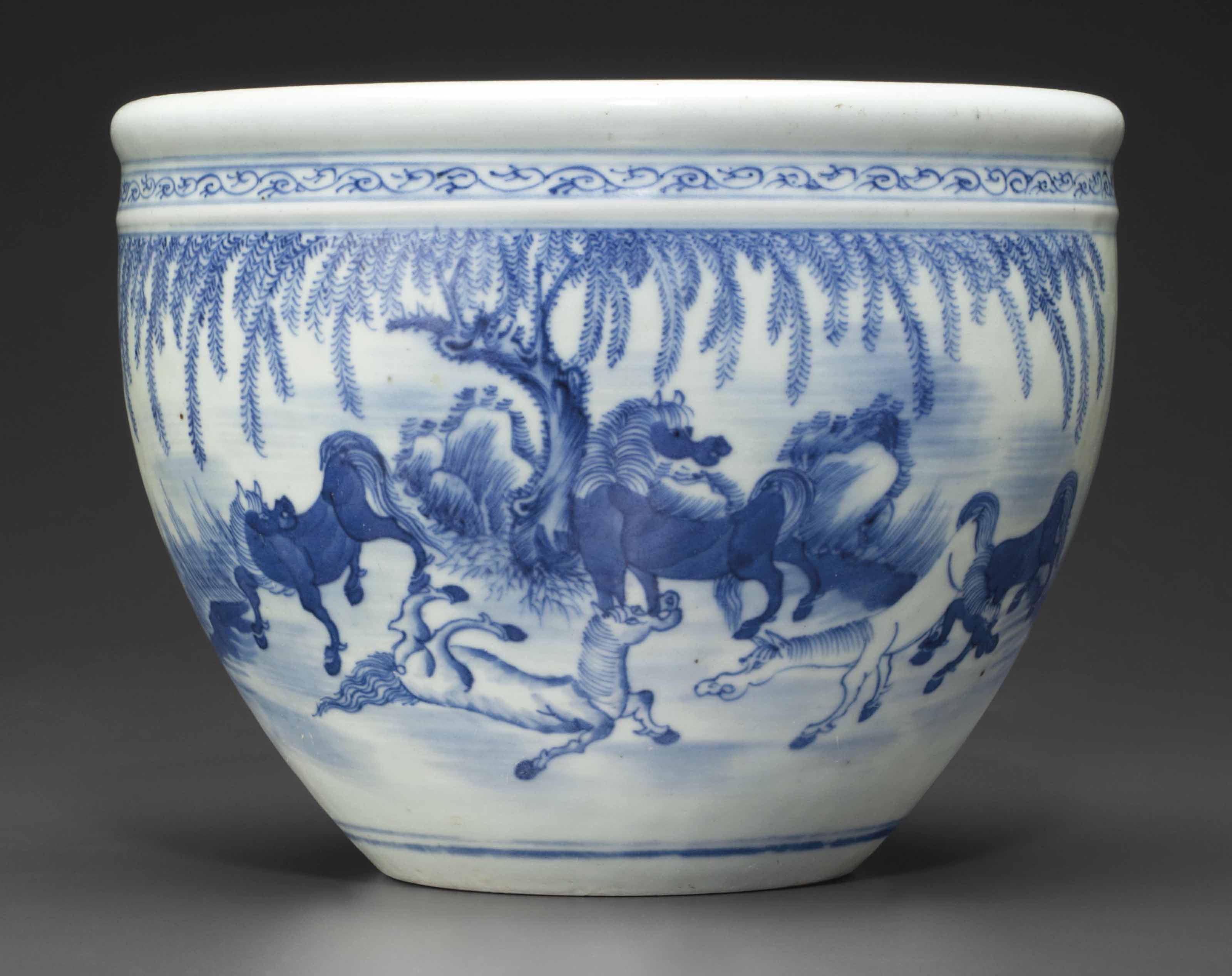 A BLUE AND WHITE JARDINIÈRE , 18TH-19TH CENTURY | Christie's
