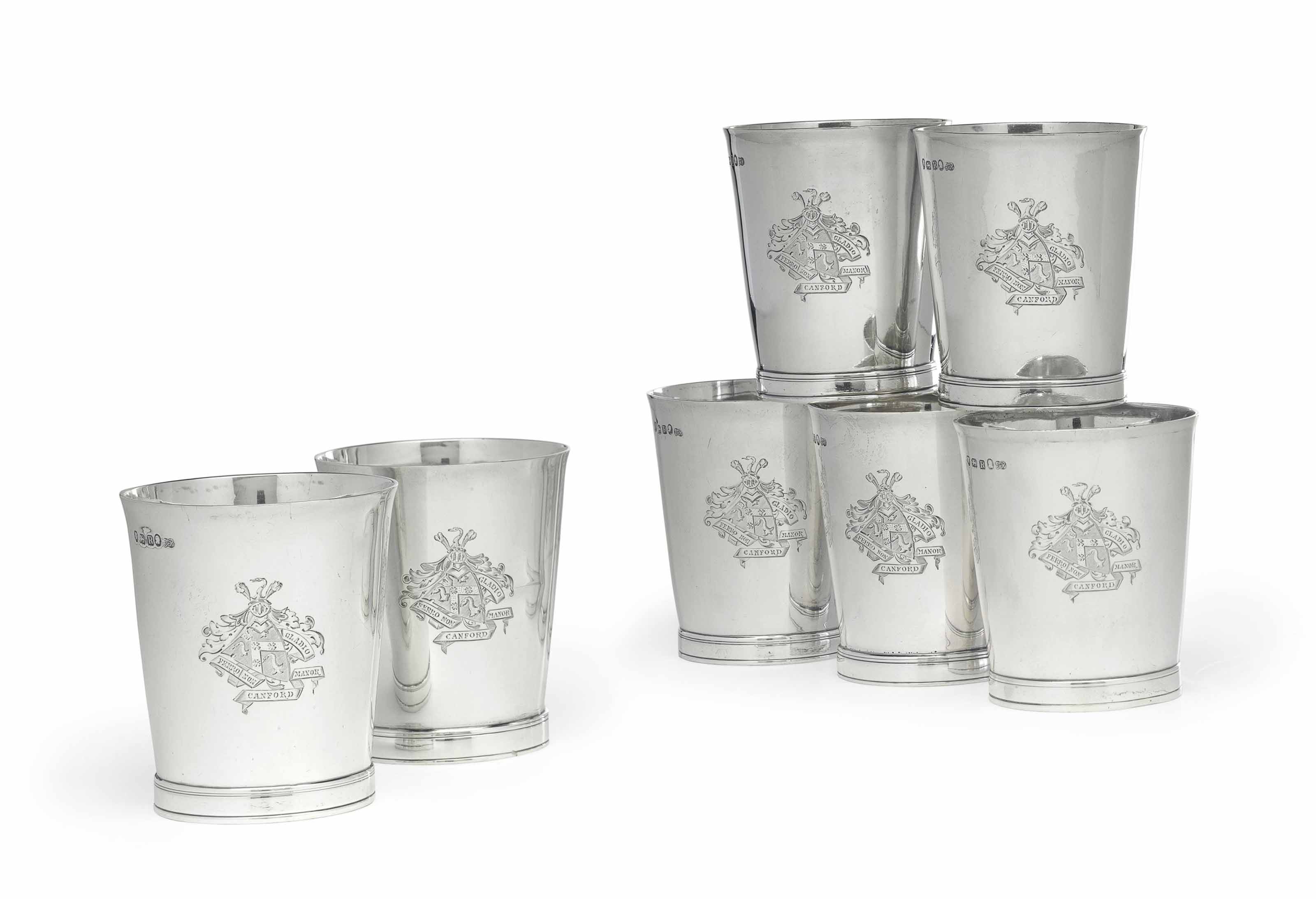 A SET OF SEVEN SILVER TUMBLERS , 20TH CENTURY Christie's