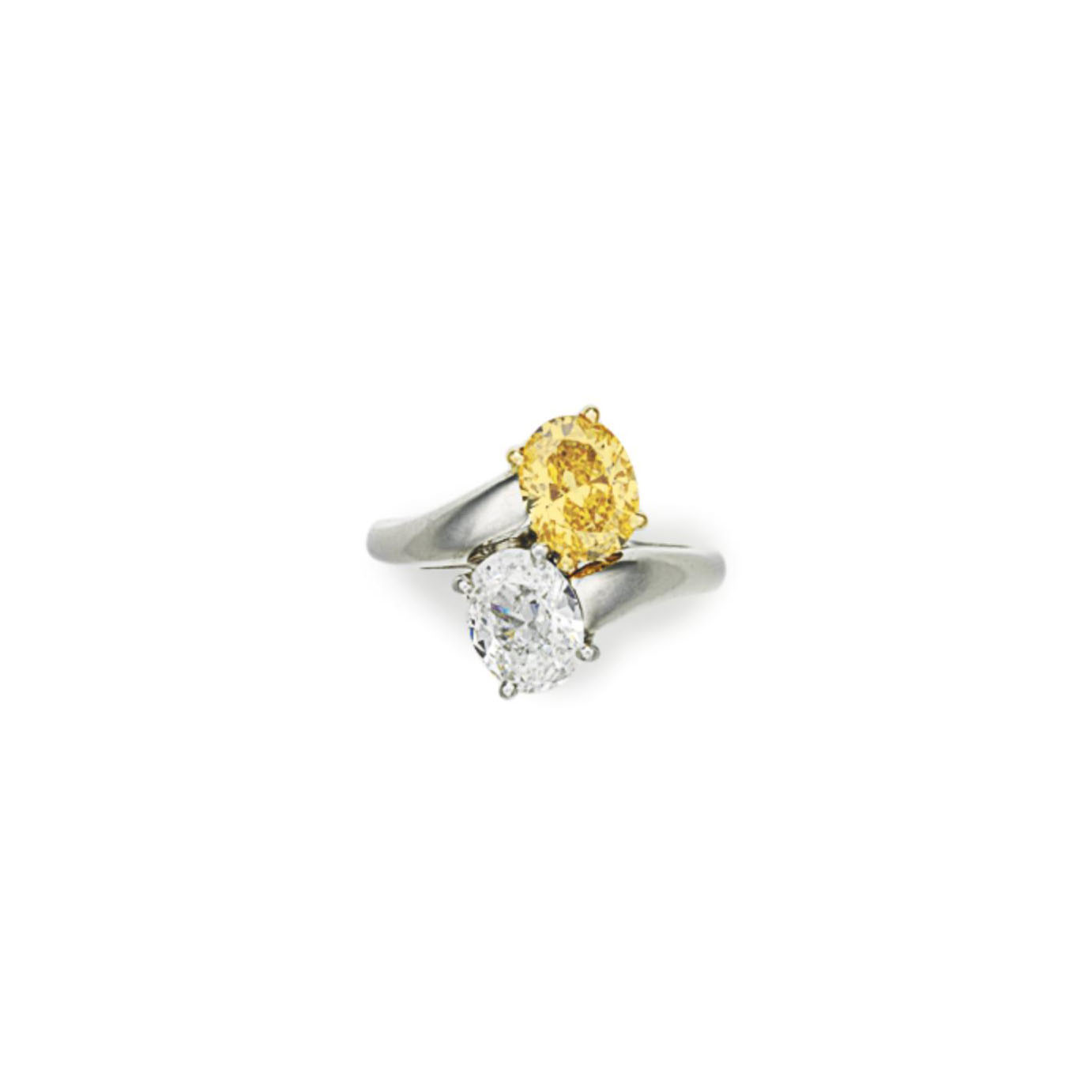 A Colored Diamond And Diamond Two Stone Ring By Bulgari Подлинный bvlgari bulgari флип кольцо us#6 18k розовое золото 2469. christie s